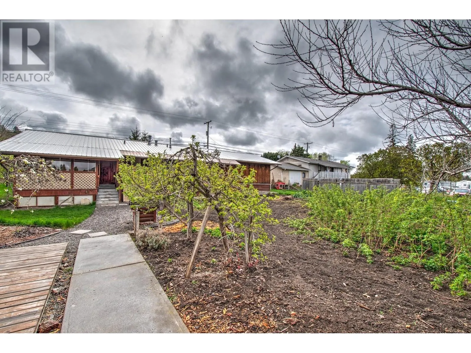 6434 Pleasant Valley Road