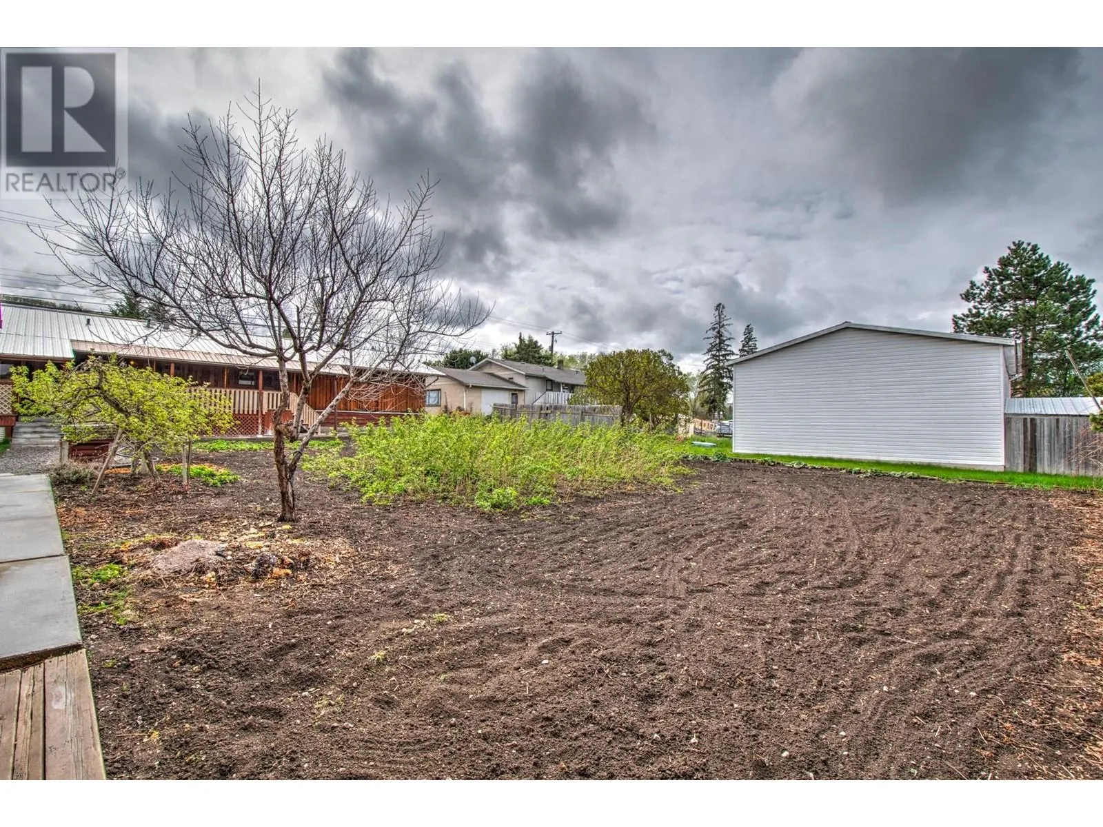 6434 Pleasant Valley Road