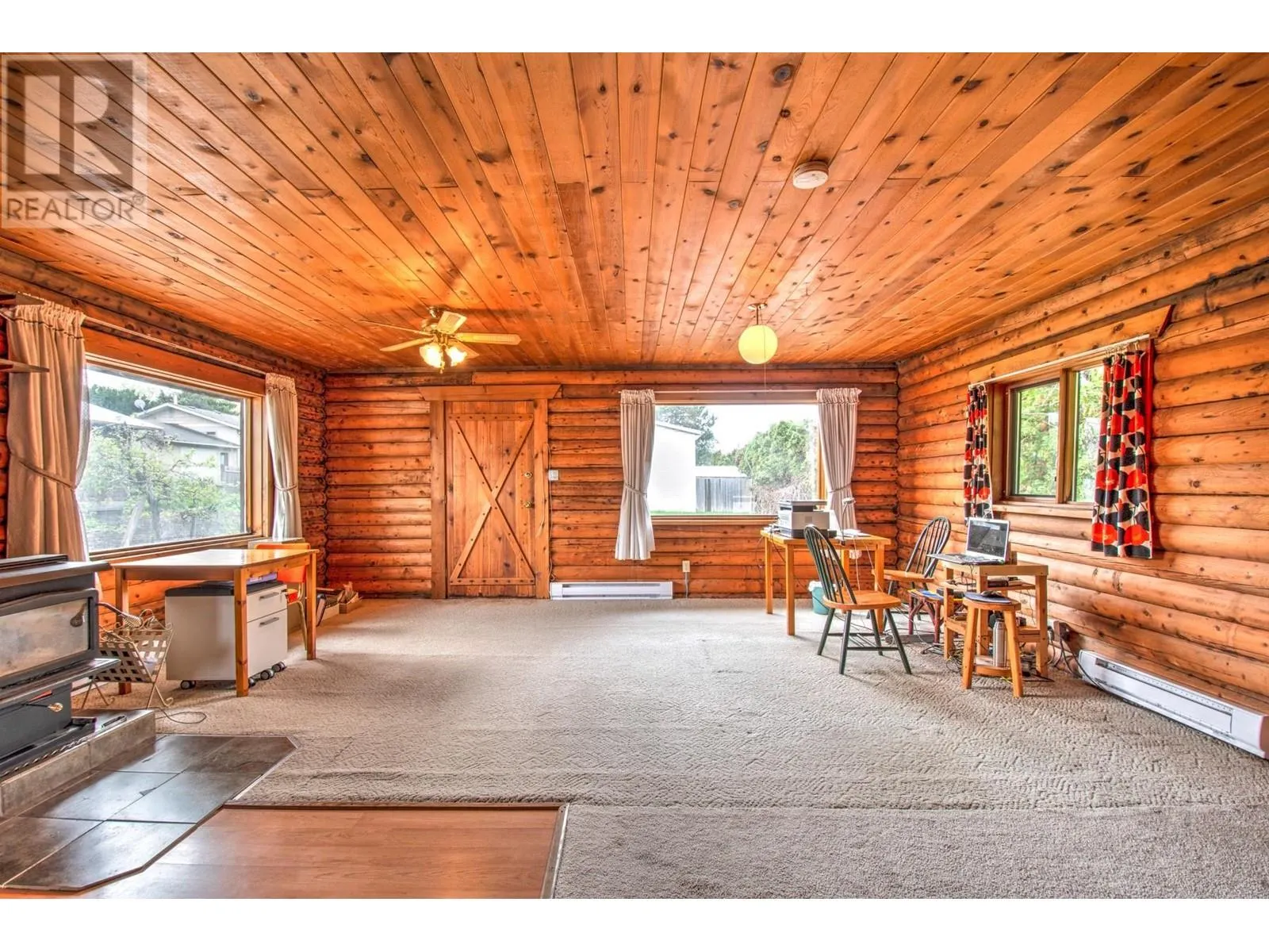 6434 Pleasant Valley Road