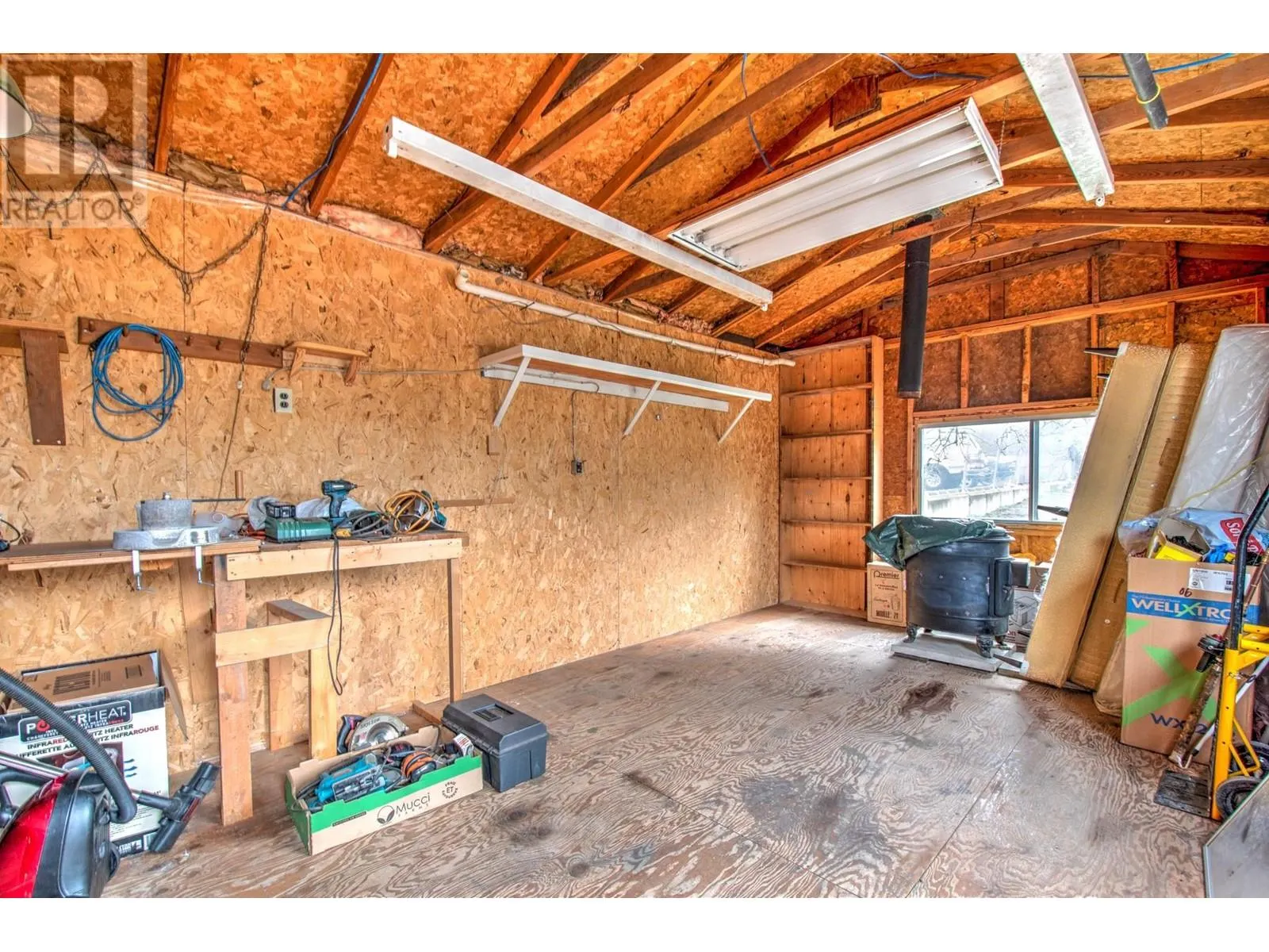6434 Pleasant Valley Road