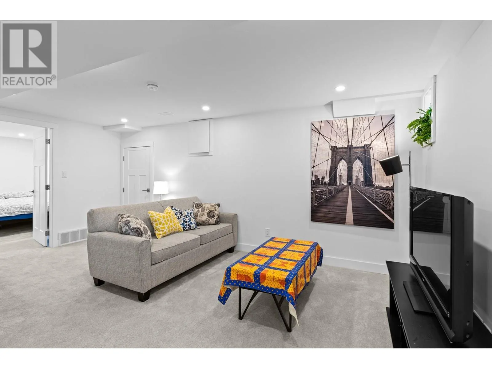 7207 Tucelnuit Drive