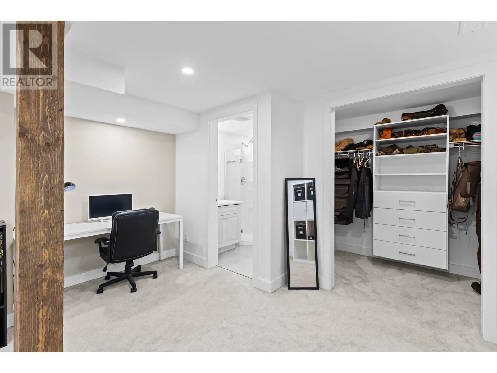 7207 Tucelnuit Drive