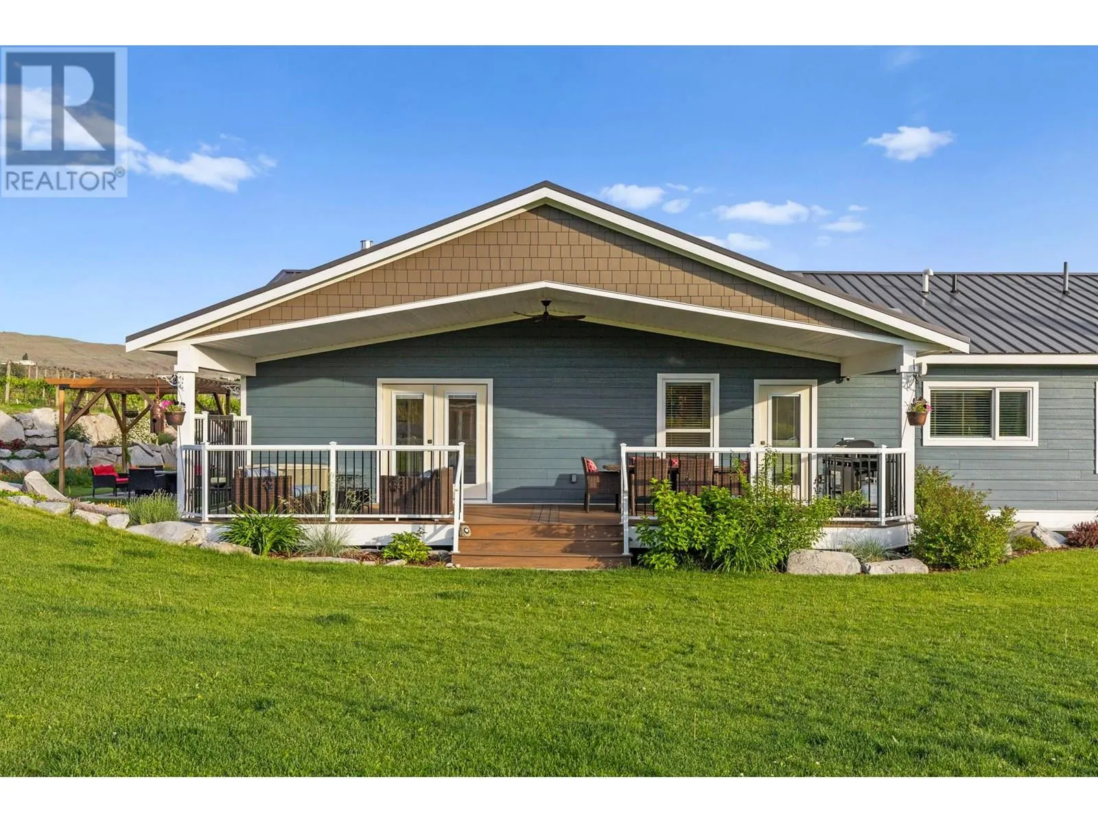 7207 Tucelnuit Drive