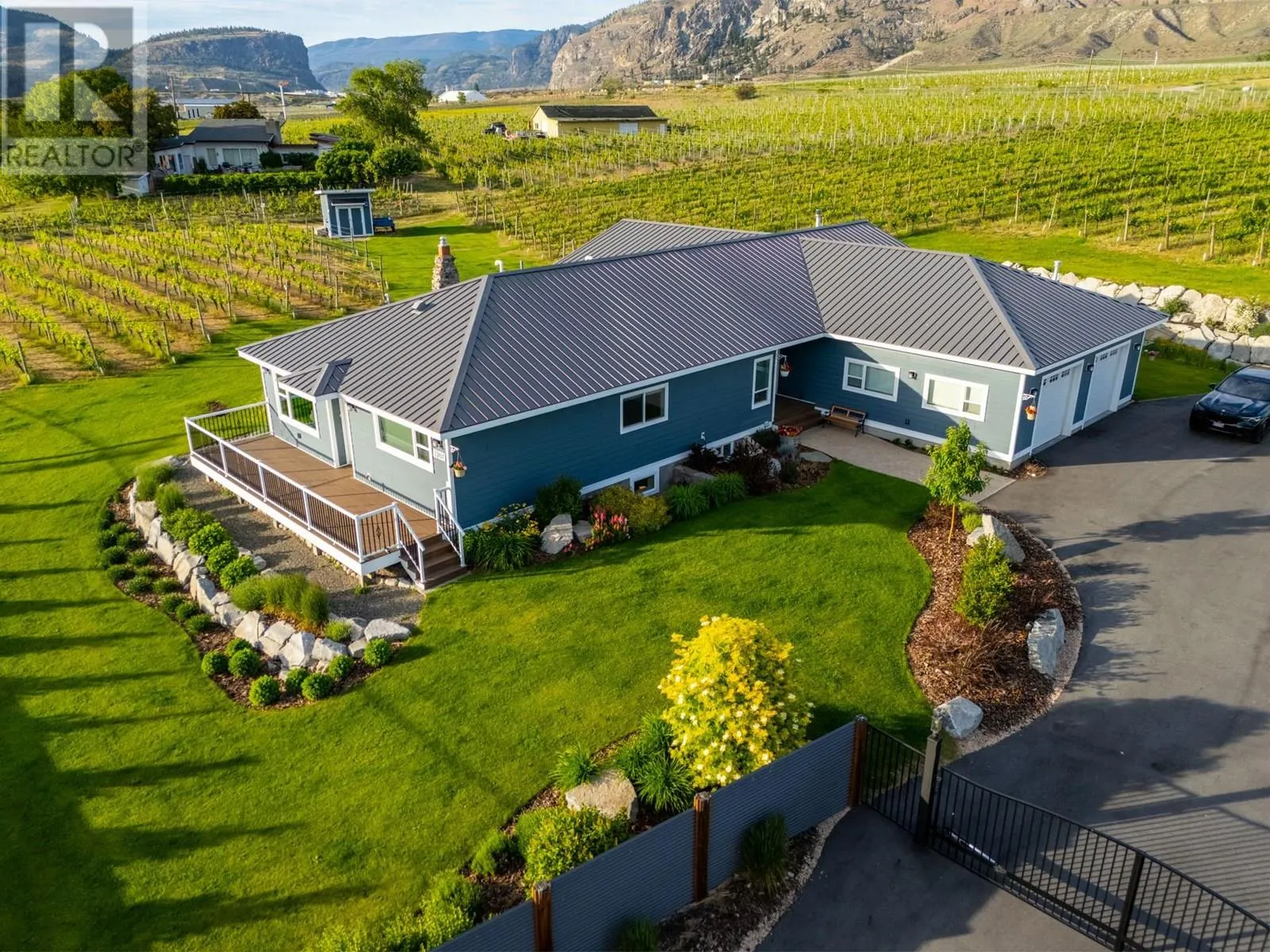 7207 Tucelnuit Drive