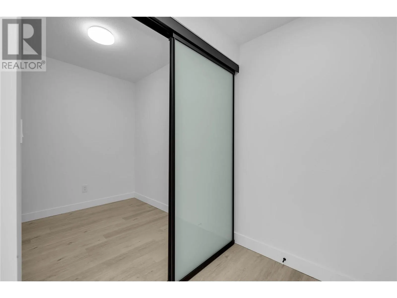 1471 St Paul Street Unit# 1906 Lot# SL137