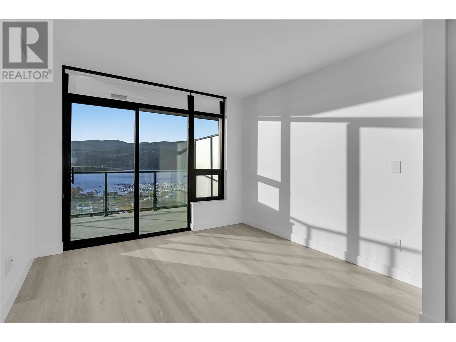 1471 St Paul Street Unit# 1906 Lot# SL137