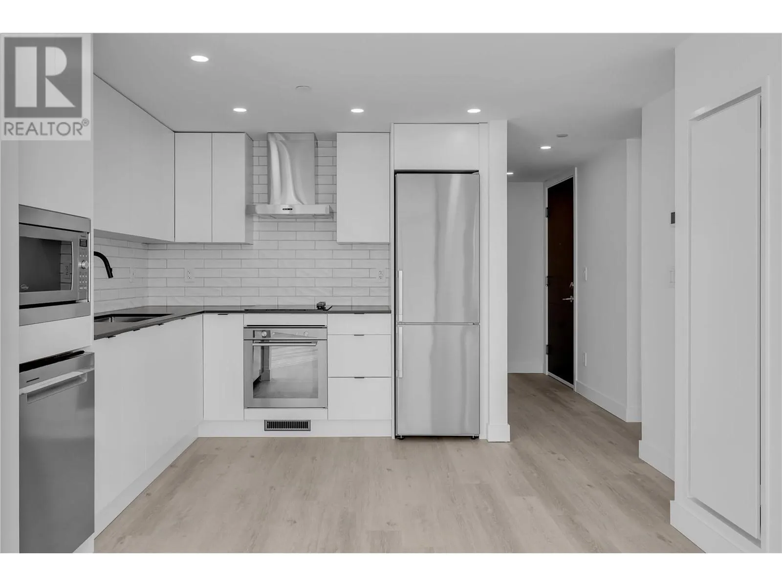 1471 St Paul Street Unit# 1906 Lot# SL137