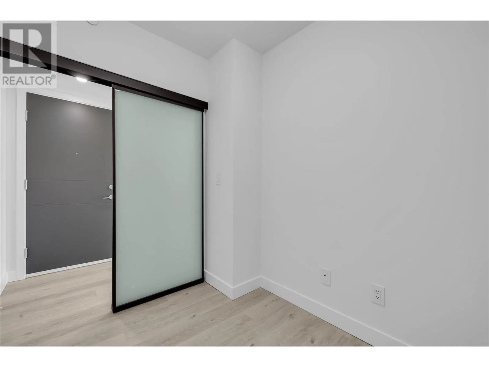 1471 St Paul Street Unit# 1906 Lot# SL137