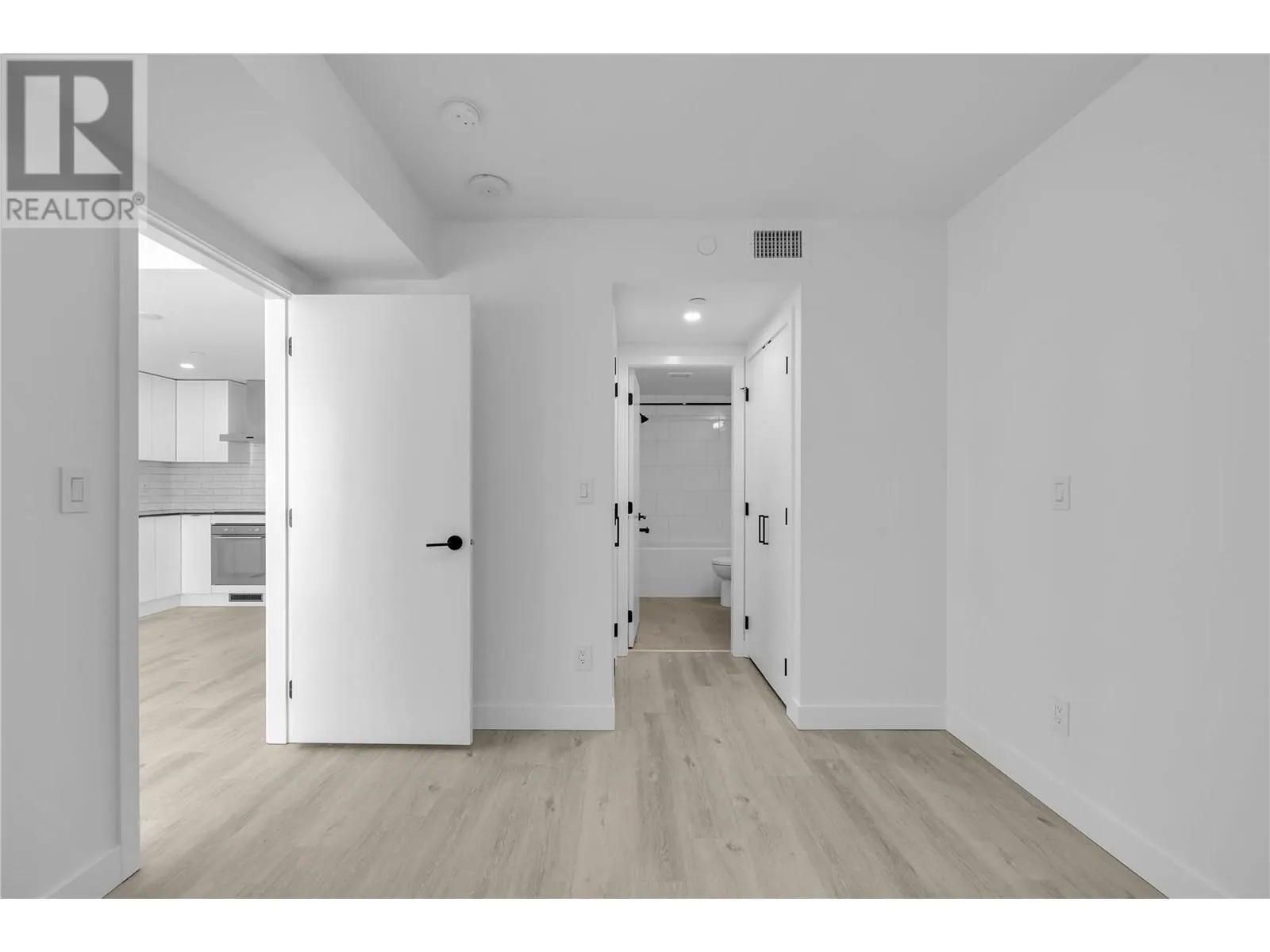 1471 St Paul Street Unit# 1906 Lot# SL137