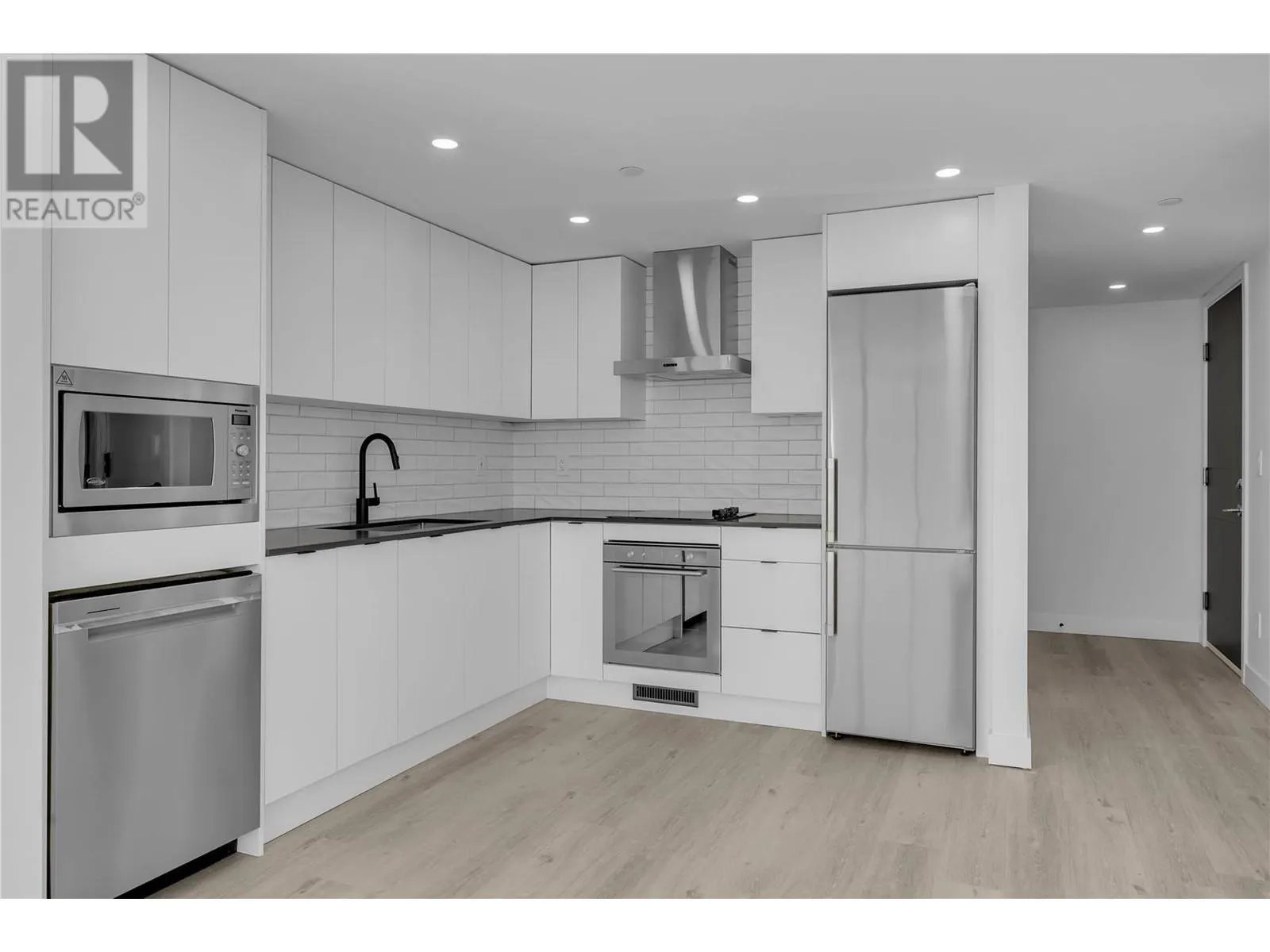 1471 St Paul Street Unit# 1906 Lot# SL137