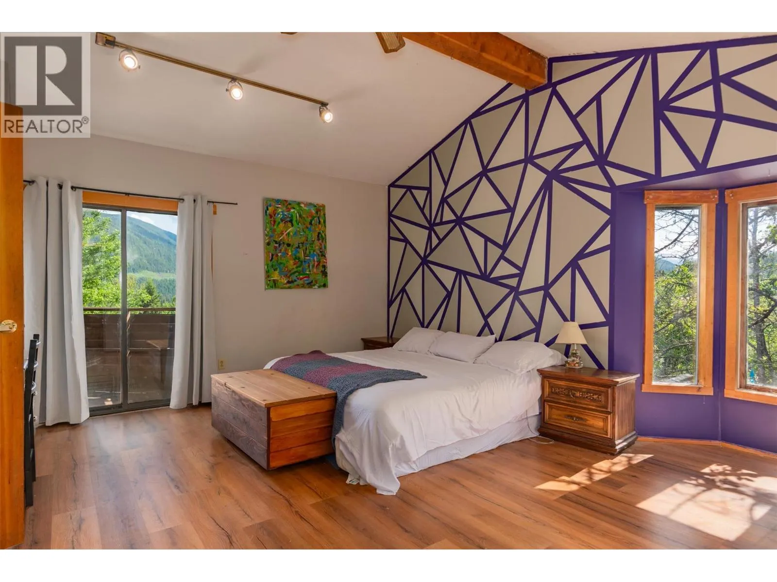 3216 SOUTH SLOCAN VILLAGE Road