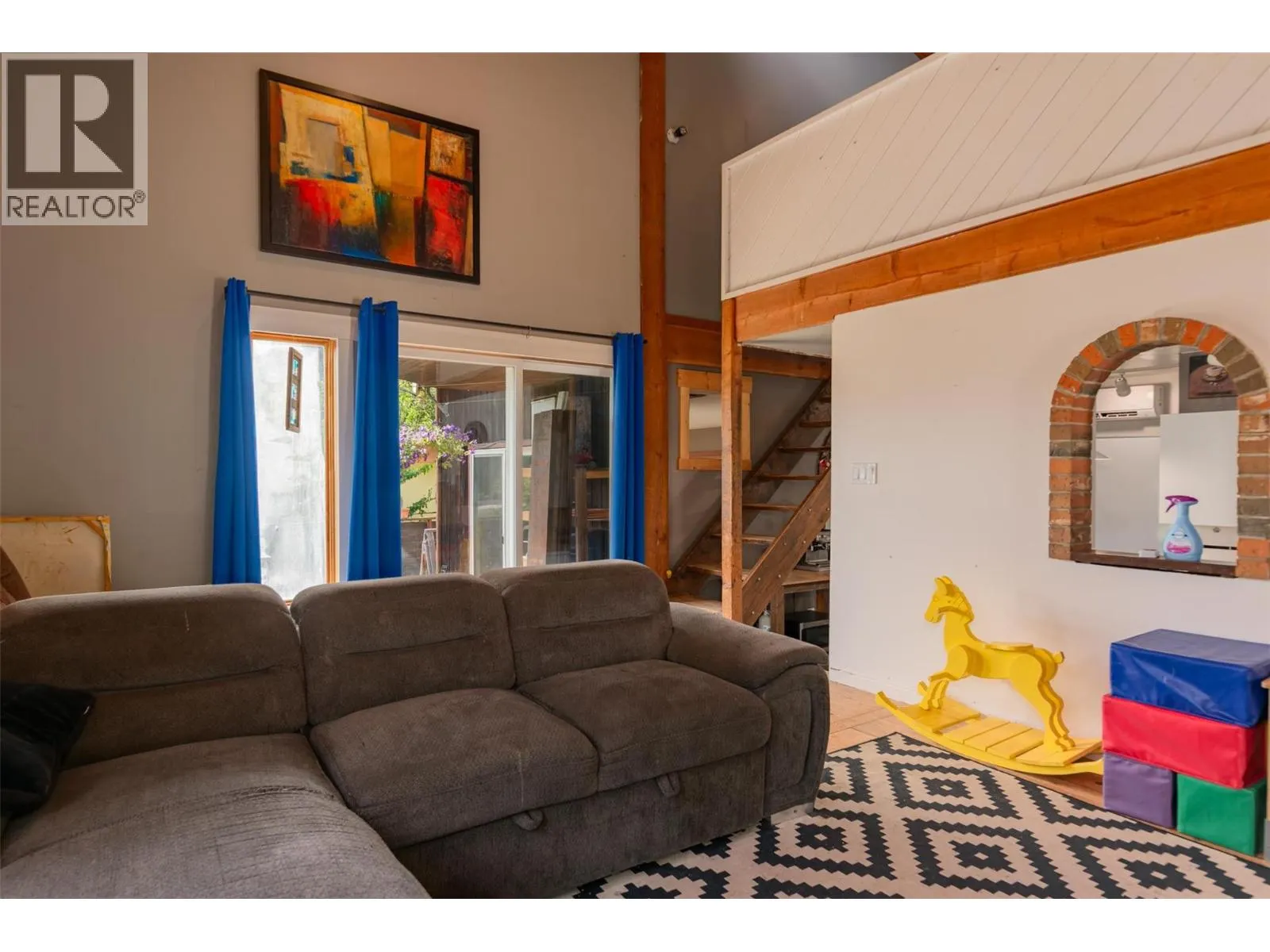 3216 SOUTH SLOCAN VILLAGE Road