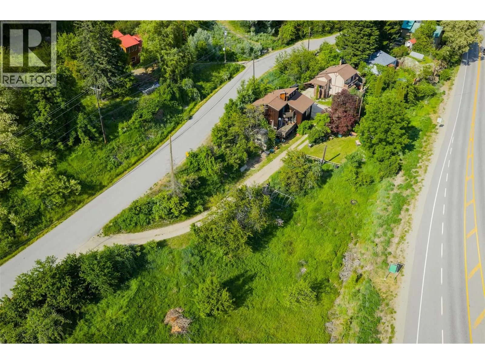 3216 SOUTH SLOCAN VILLAGE Road
