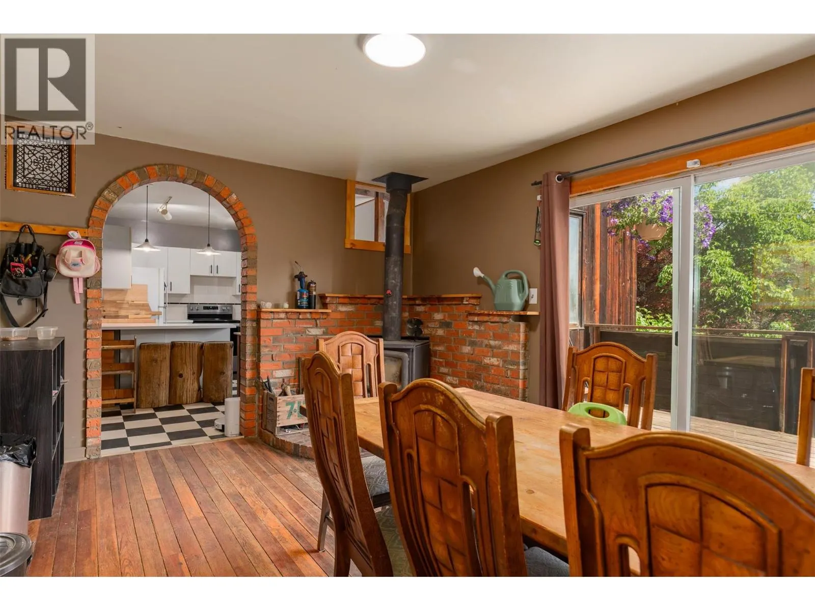 3216 SOUTH SLOCAN VILLAGE Road
