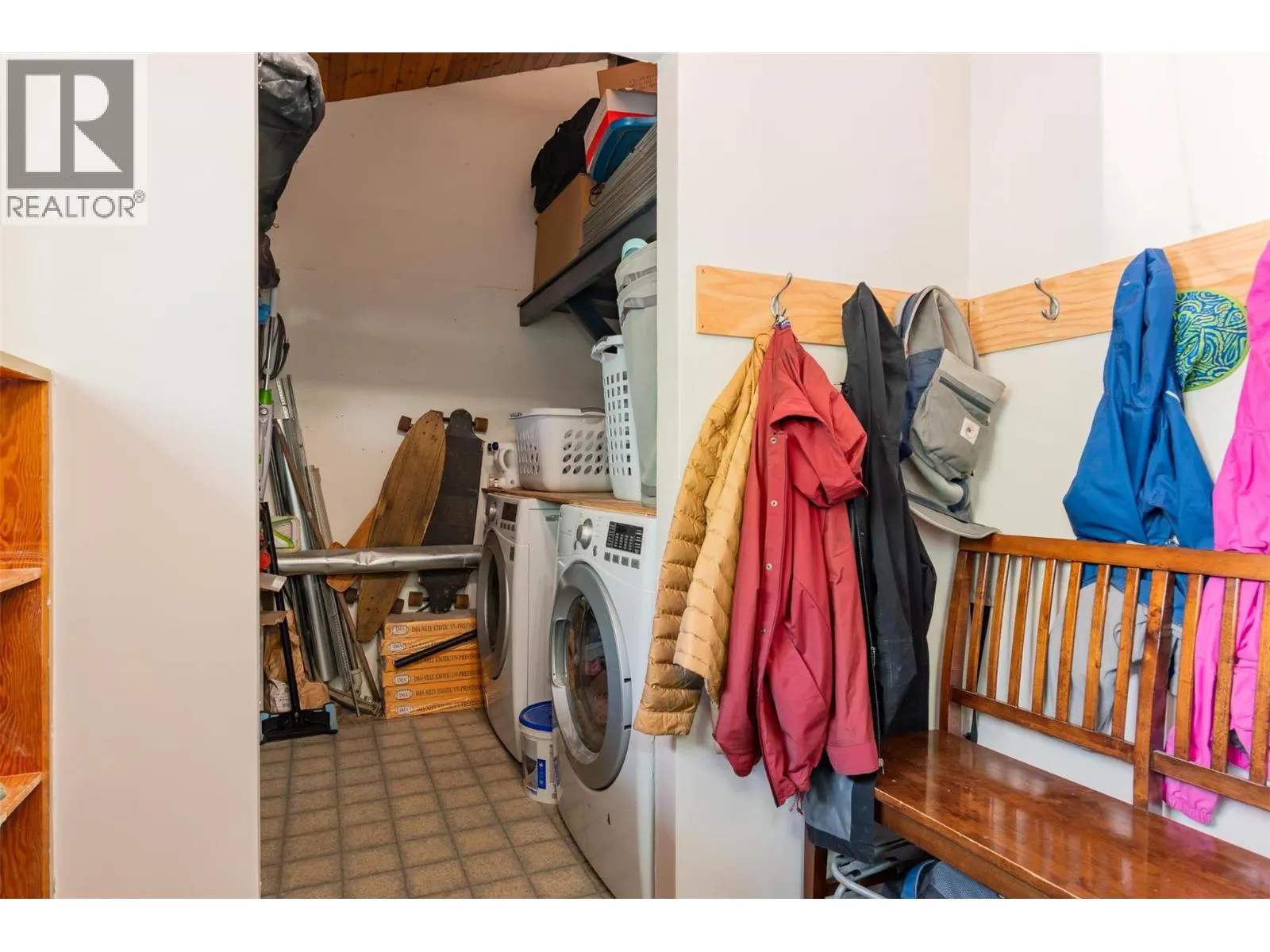 3216 SOUTH SLOCAN VILLAGE Road