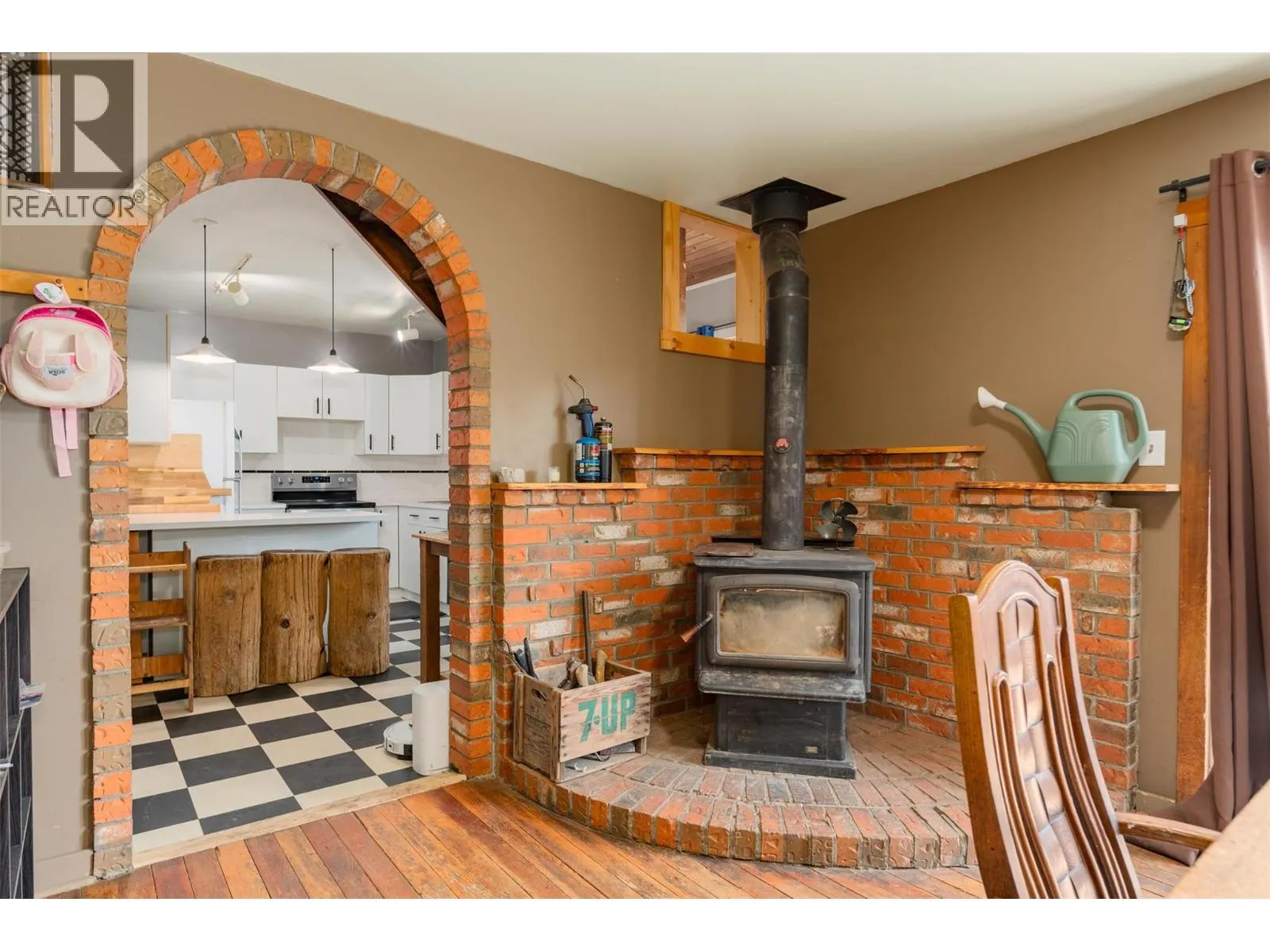 3216 SOUTH SLOCAN VILLAGE Road