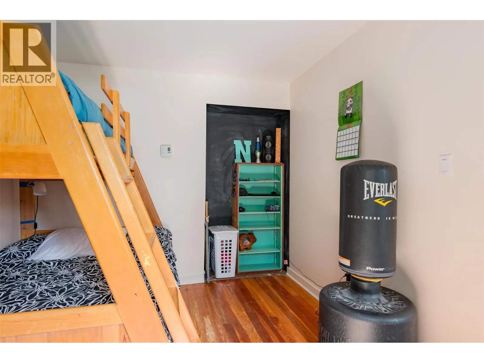 3216 SOUTH SLOCAN VILLAGE Road
