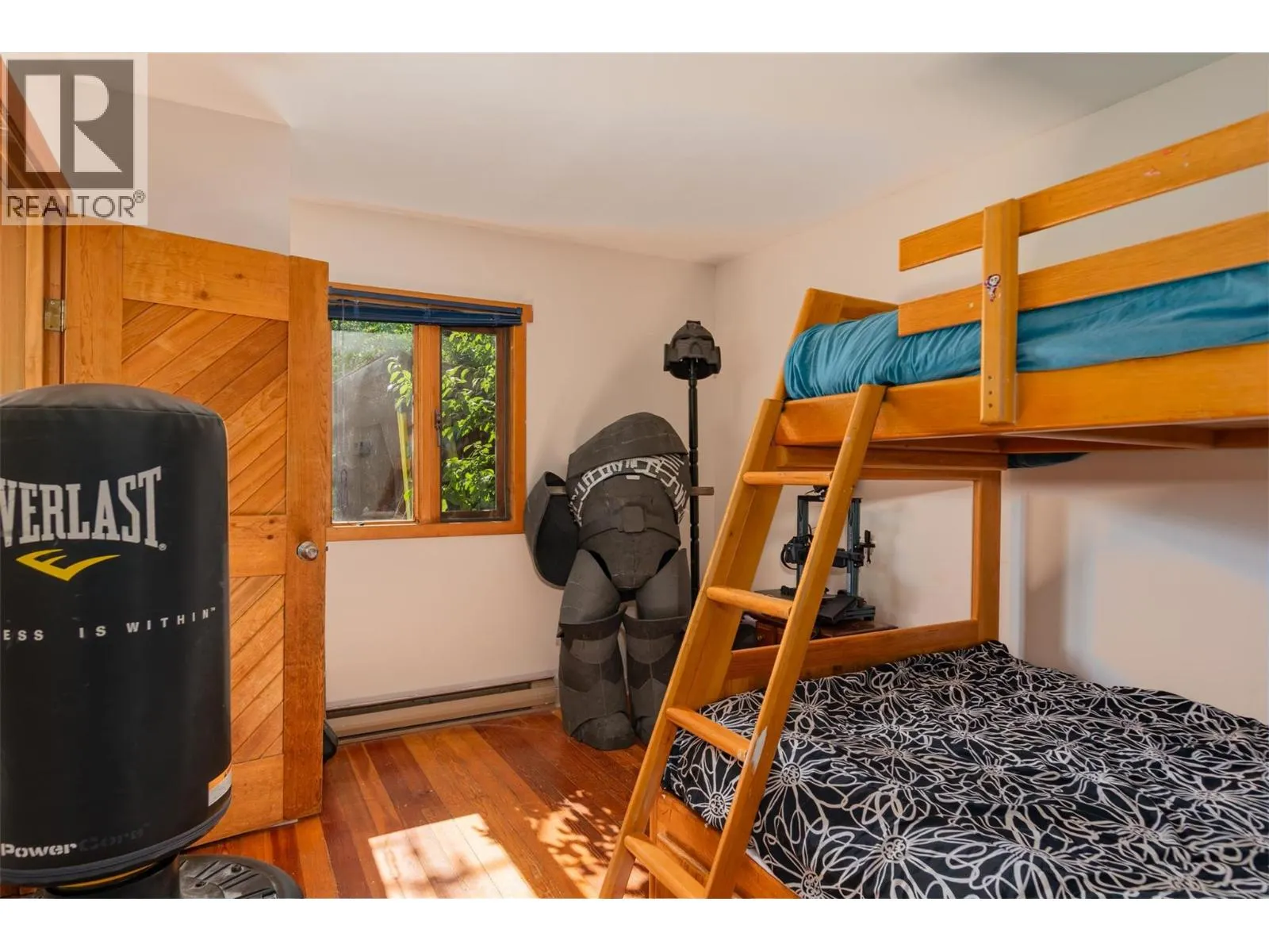 3216 SOUTH SLOCAN VILLAGE Road
