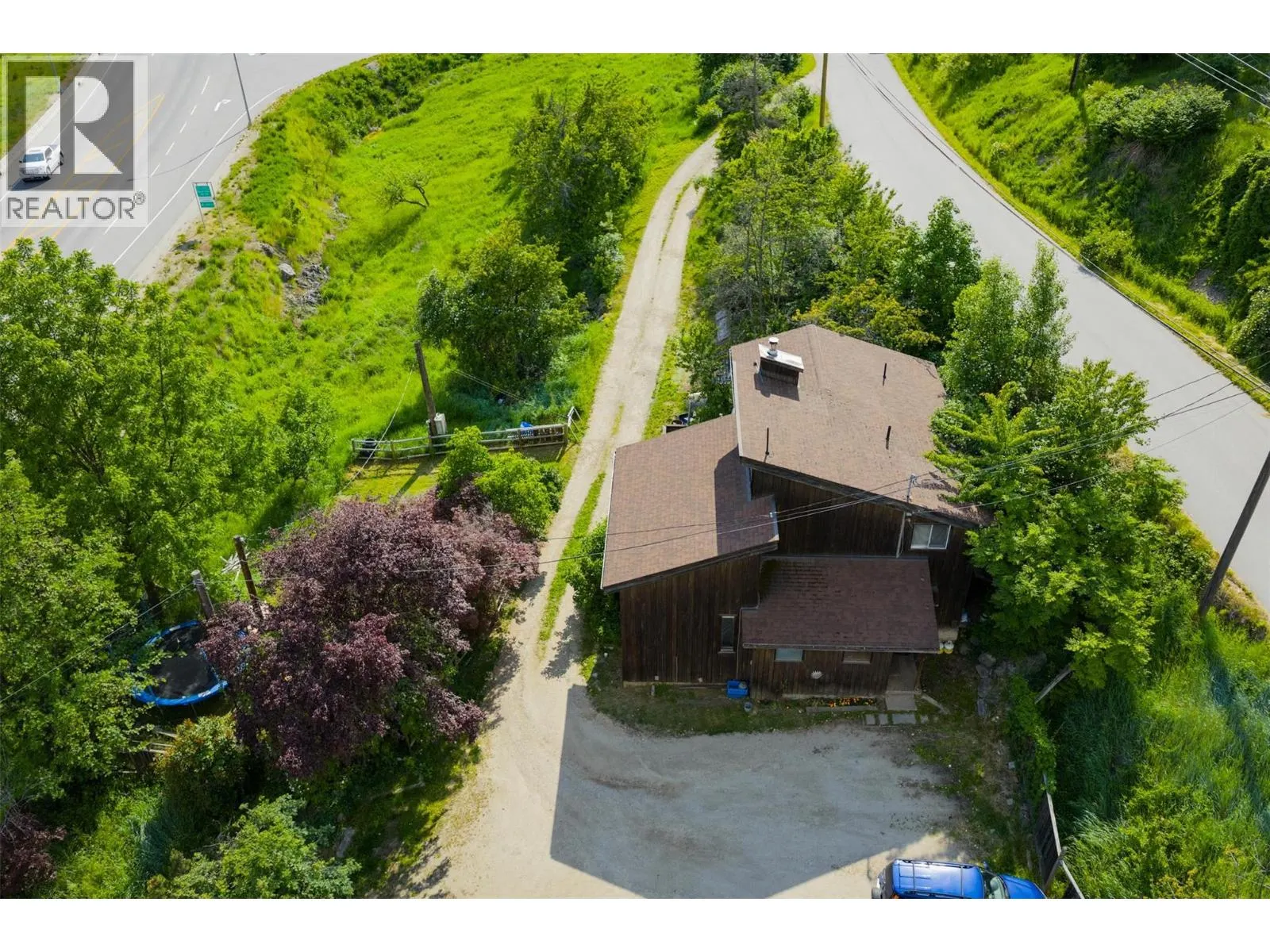 3216 SOUTH SLOCAN VILLAGE Road