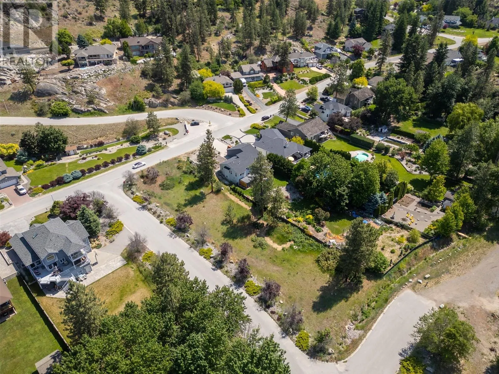 244 Heritage Boulevard