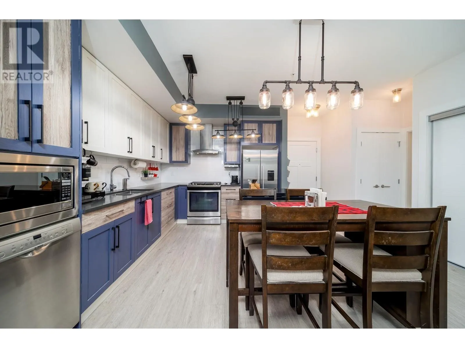 4380 Lakeshore Road Unit# 226