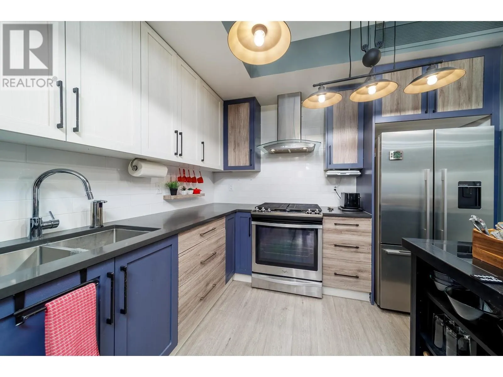 4380 Lakeshore Road Unit# 226