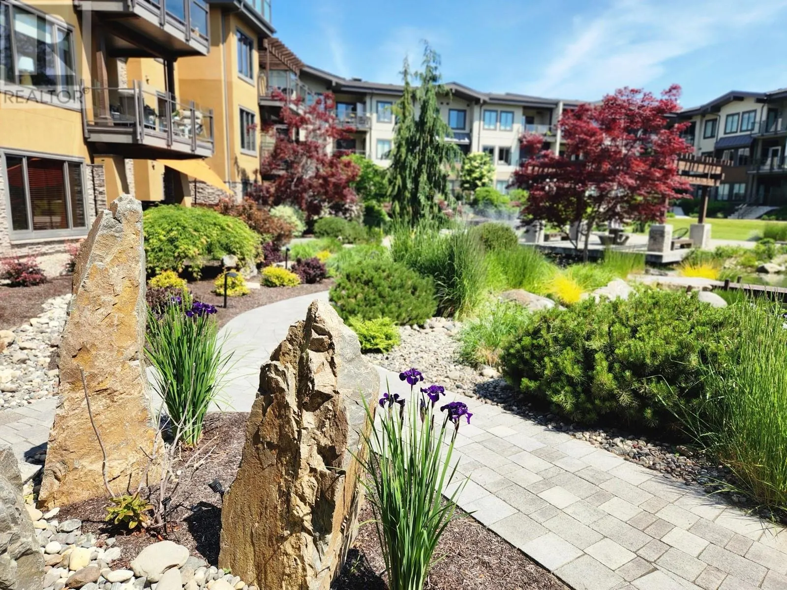 4380 Lakeshore Road Unit# 226