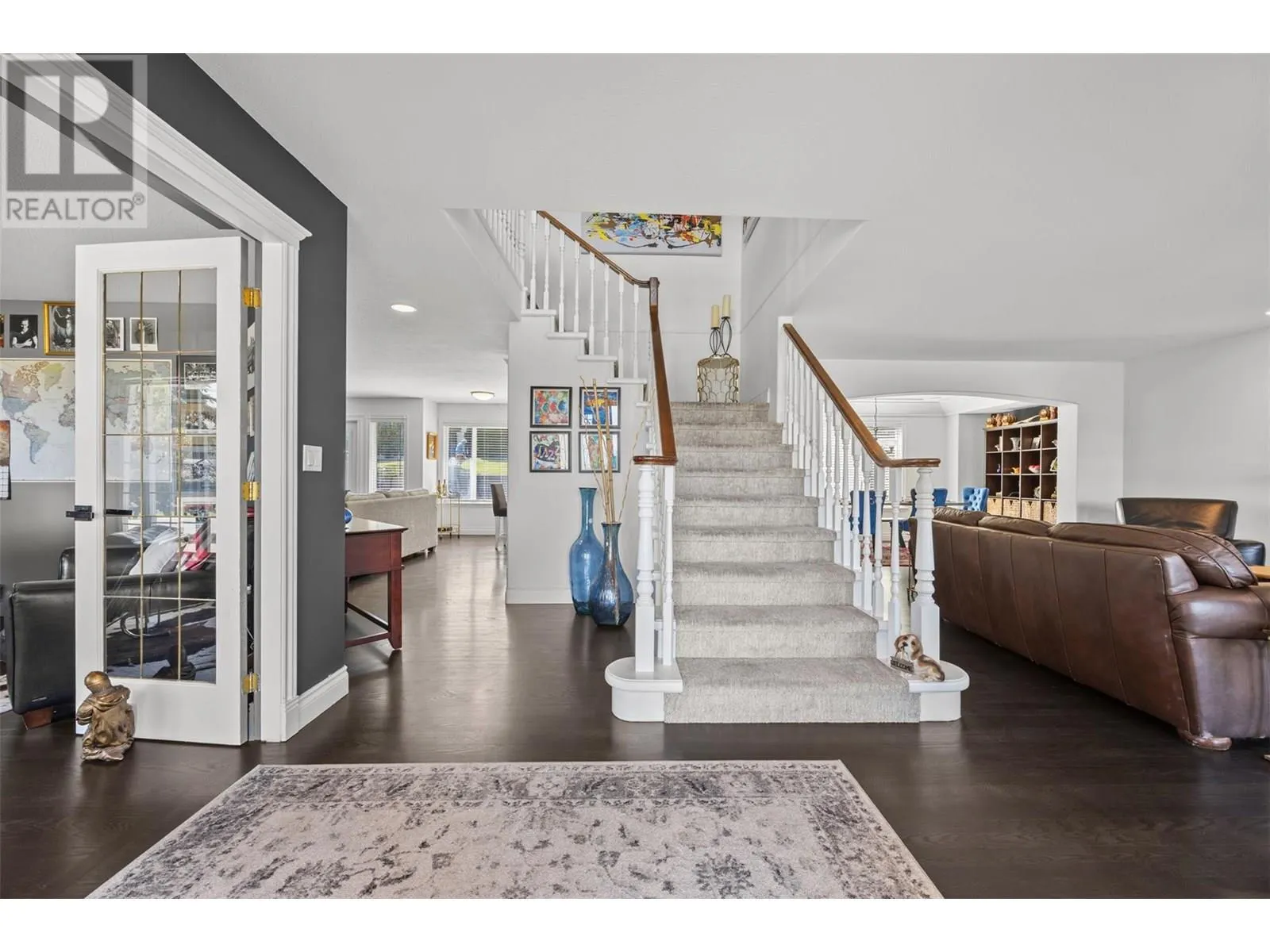 3016 Lakeview Cove Road