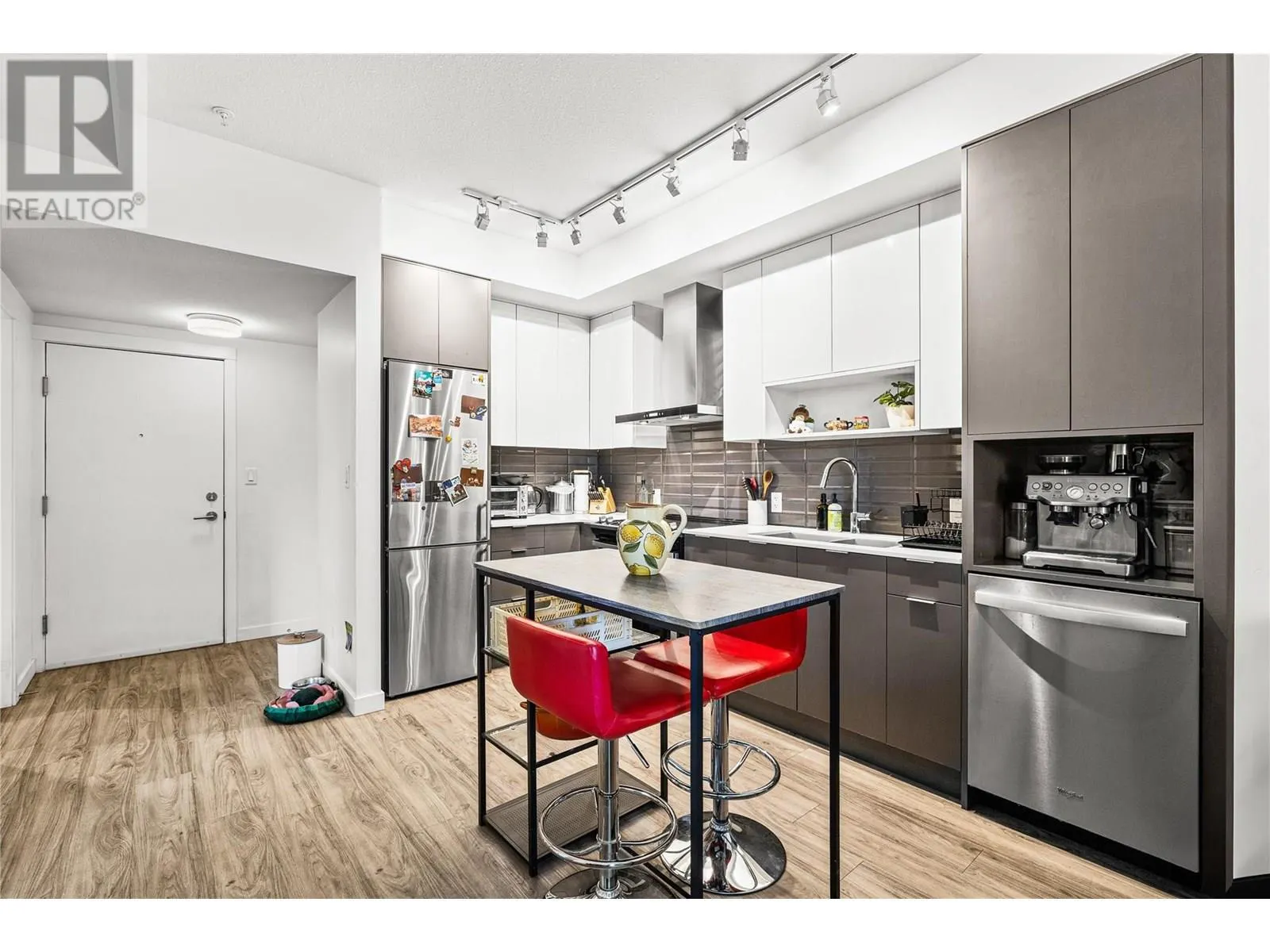 1775 Chapman Place Unit# 116