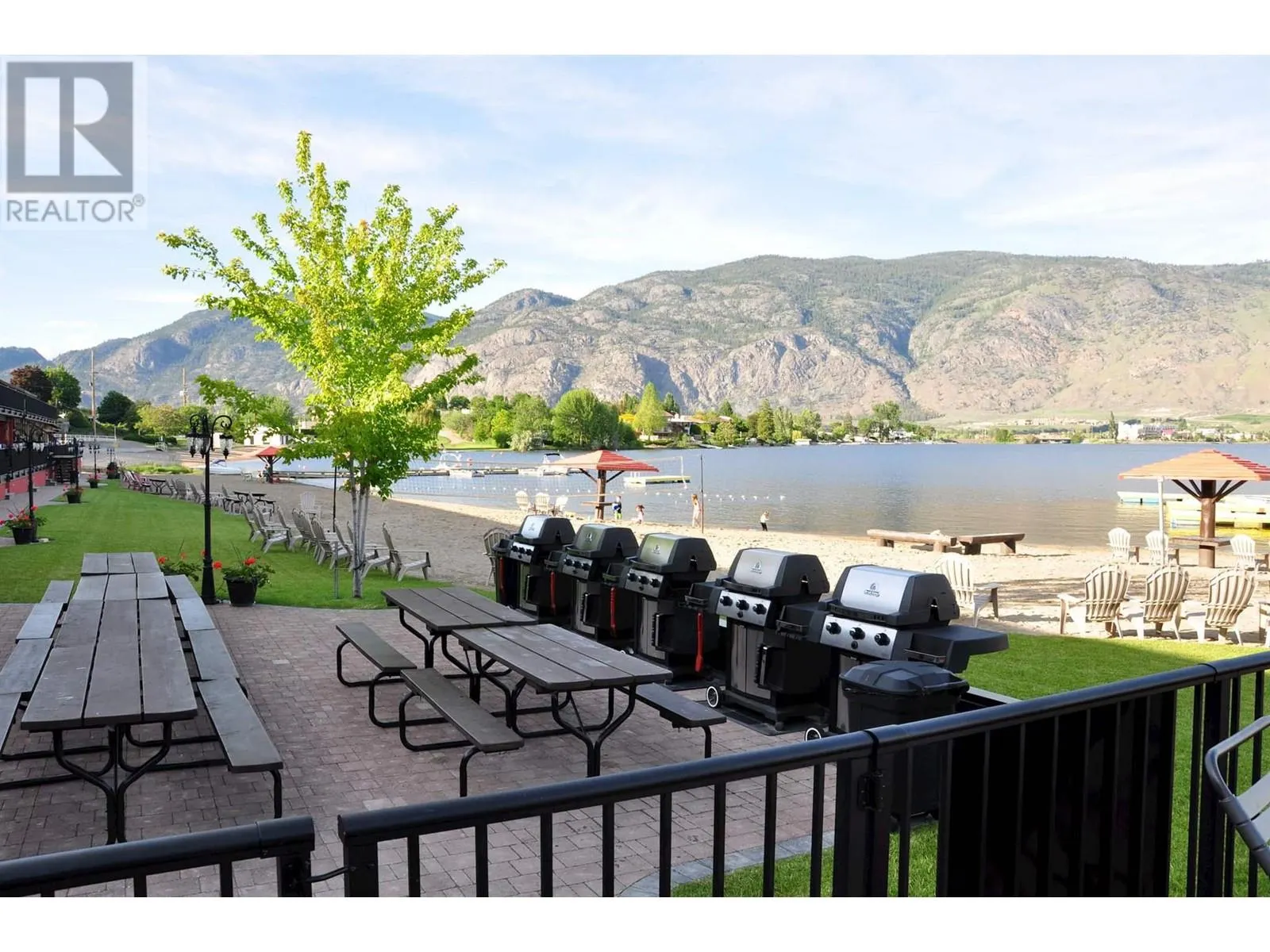 5815 Oleander Drive Unit# 220
