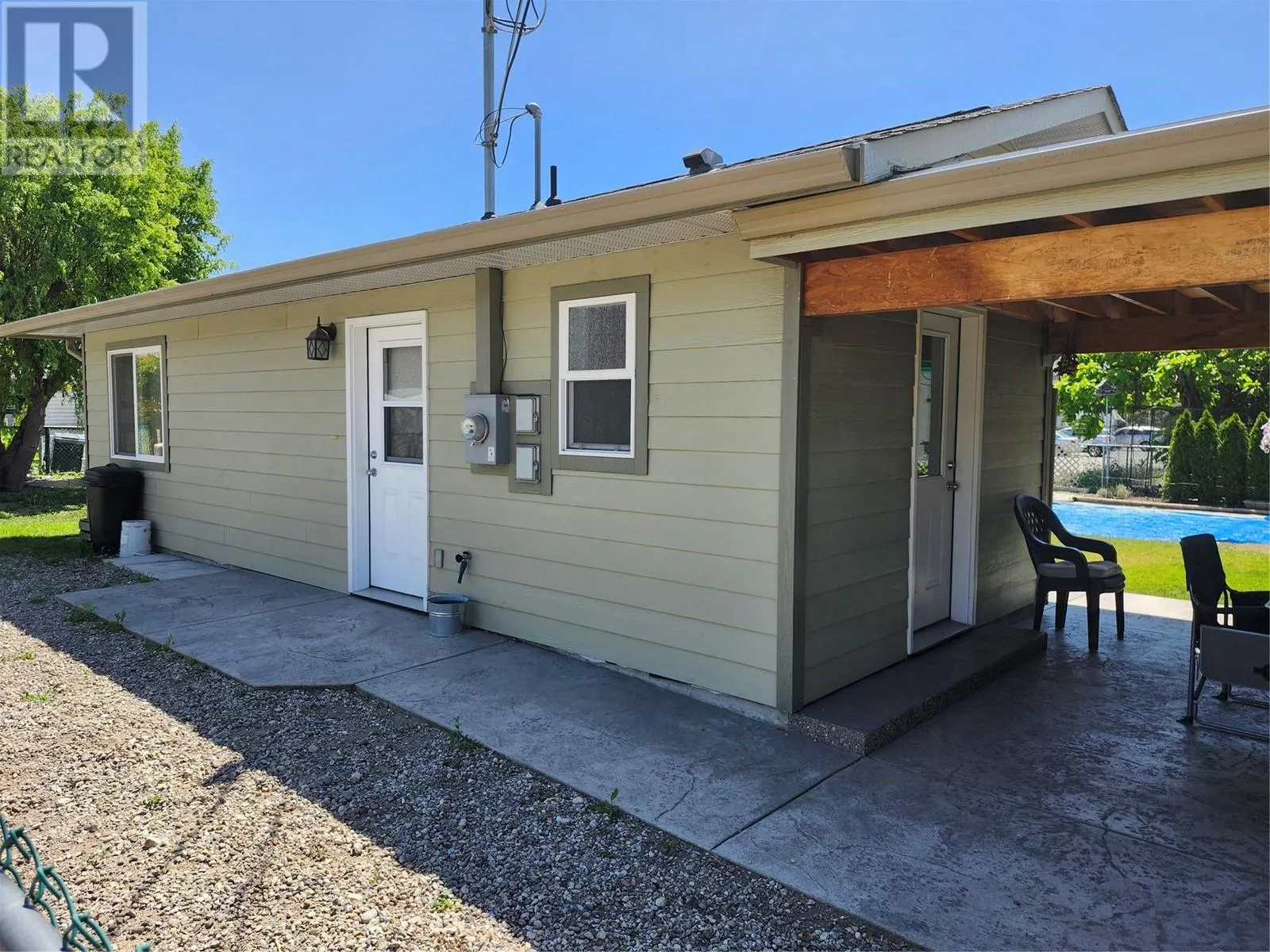 6453 Park Drive