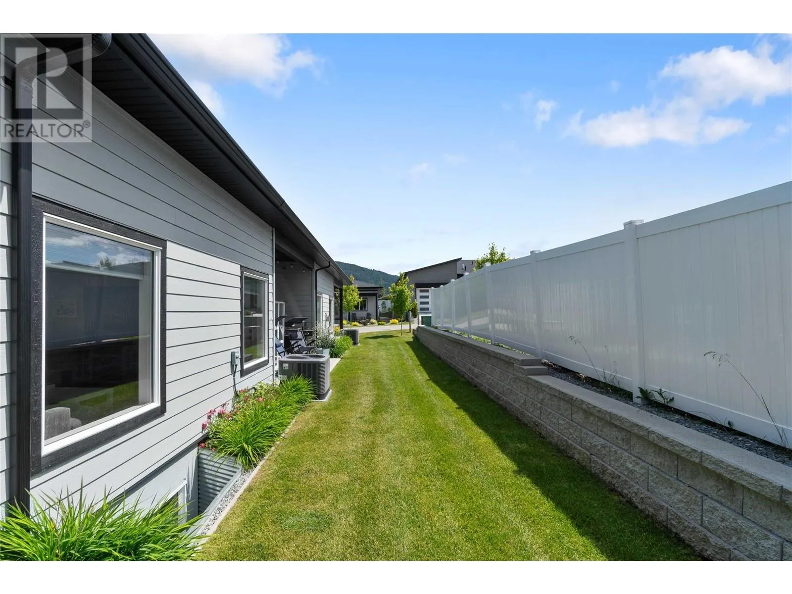2810 15 Avenue NE Unit# 28