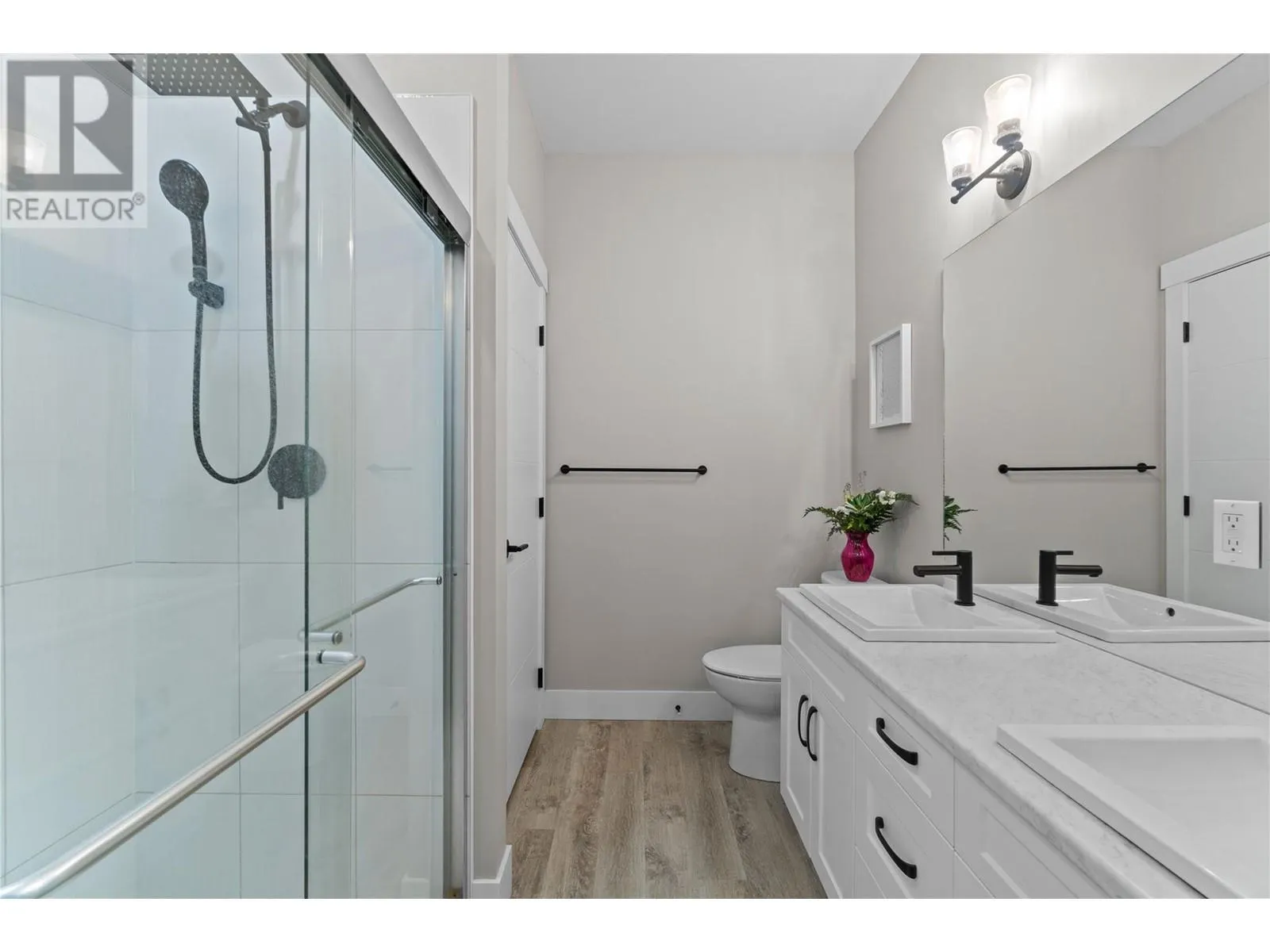 2810 15 Avenue NE Unit# 28