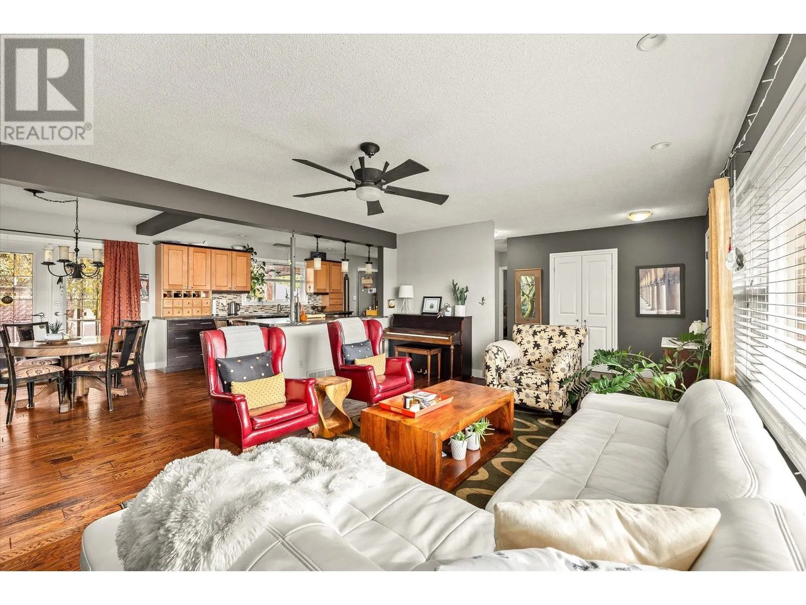 1508 Pinehurst Crescent