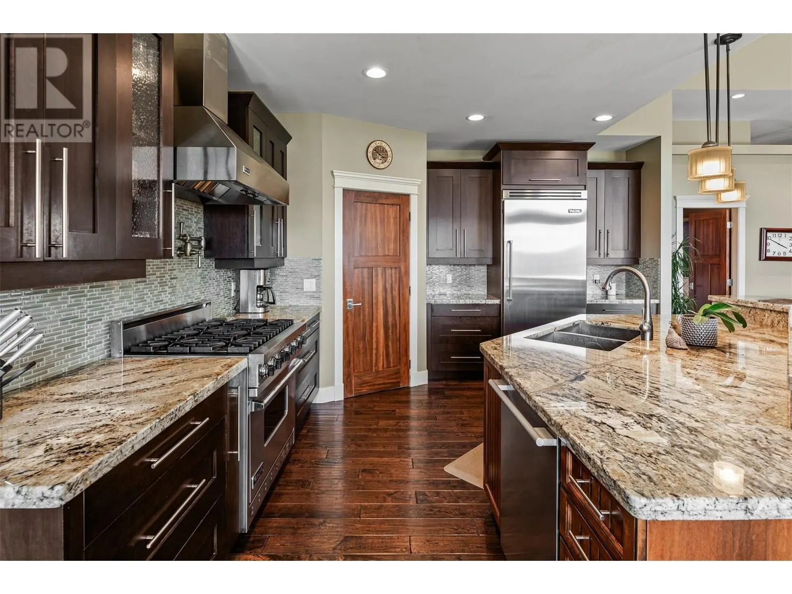 1732 Capistrano Peaks Crescent