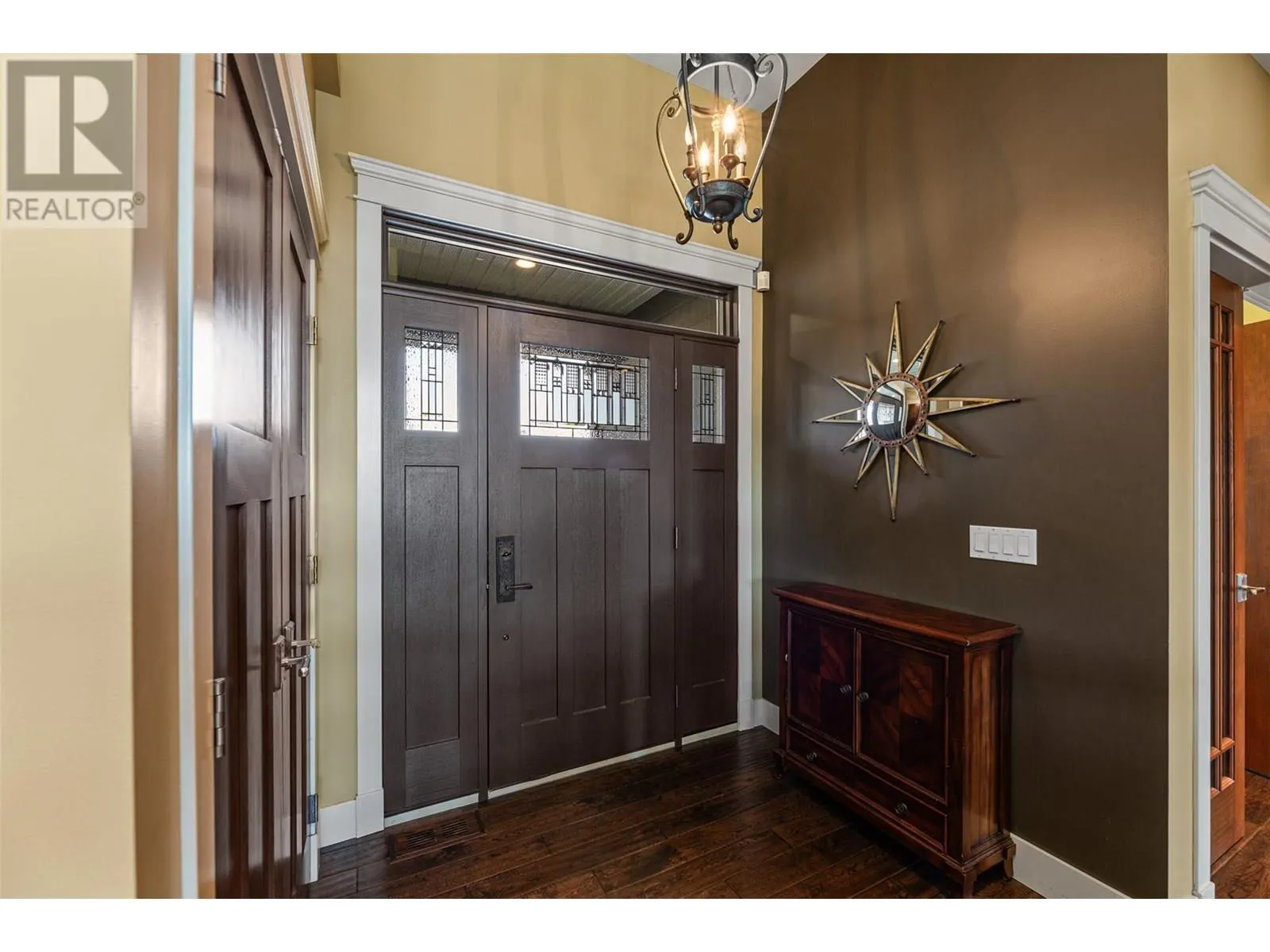 1732 Capistrano Peaks Crescent