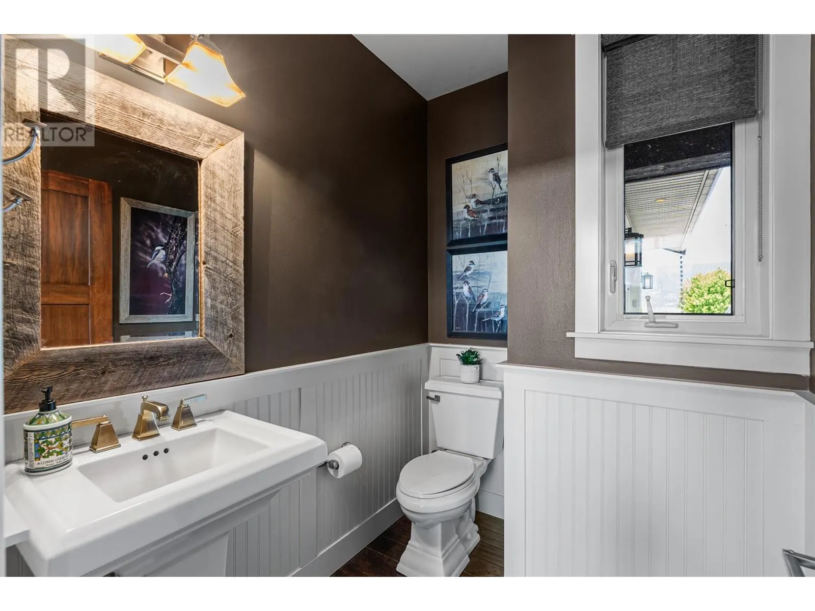 1732 Capistrano Peaks Crescent