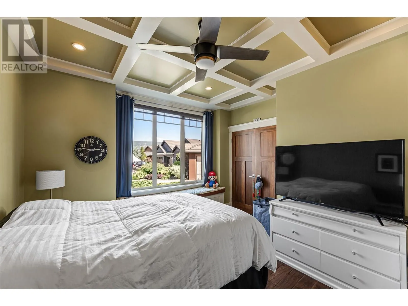 1732 Capistrano Peaks Crescent