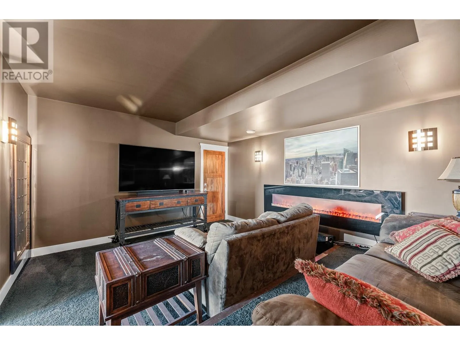 1732 Capistrano Peaks Crescent