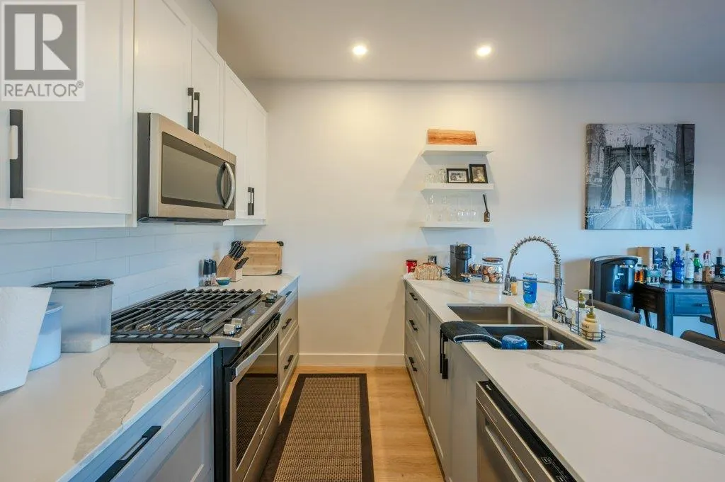 5011 TOWGOOD Place Unit# 102
