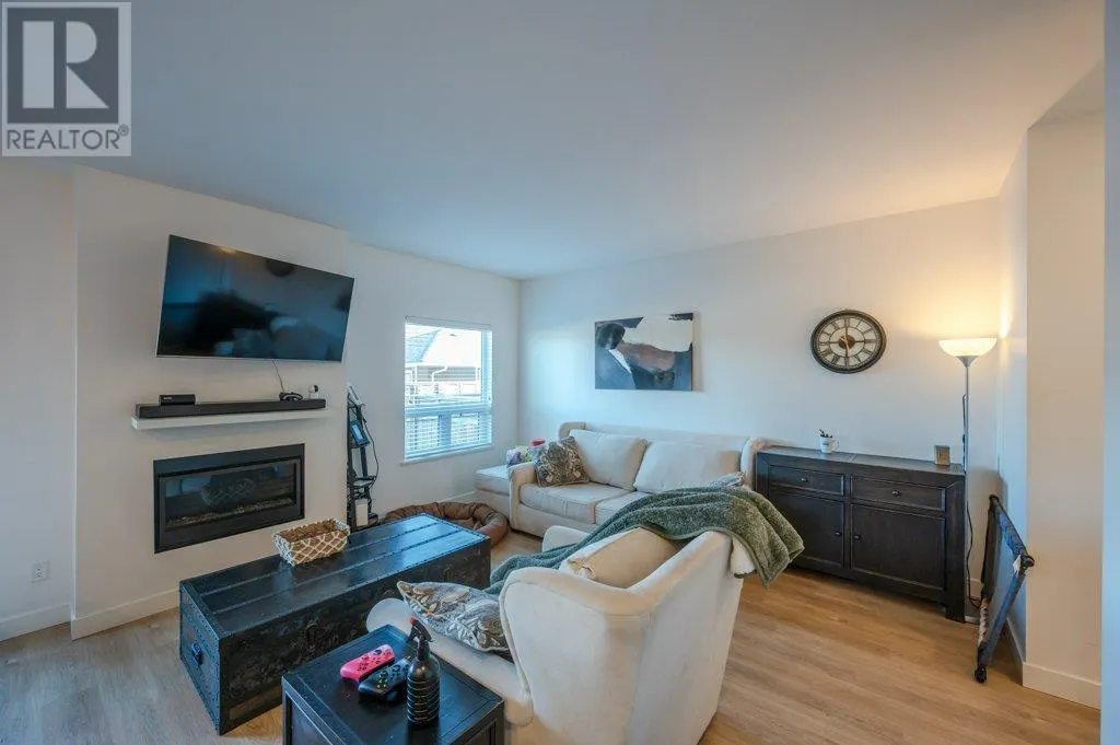 5011 TOWGOOD Place Unit# 102