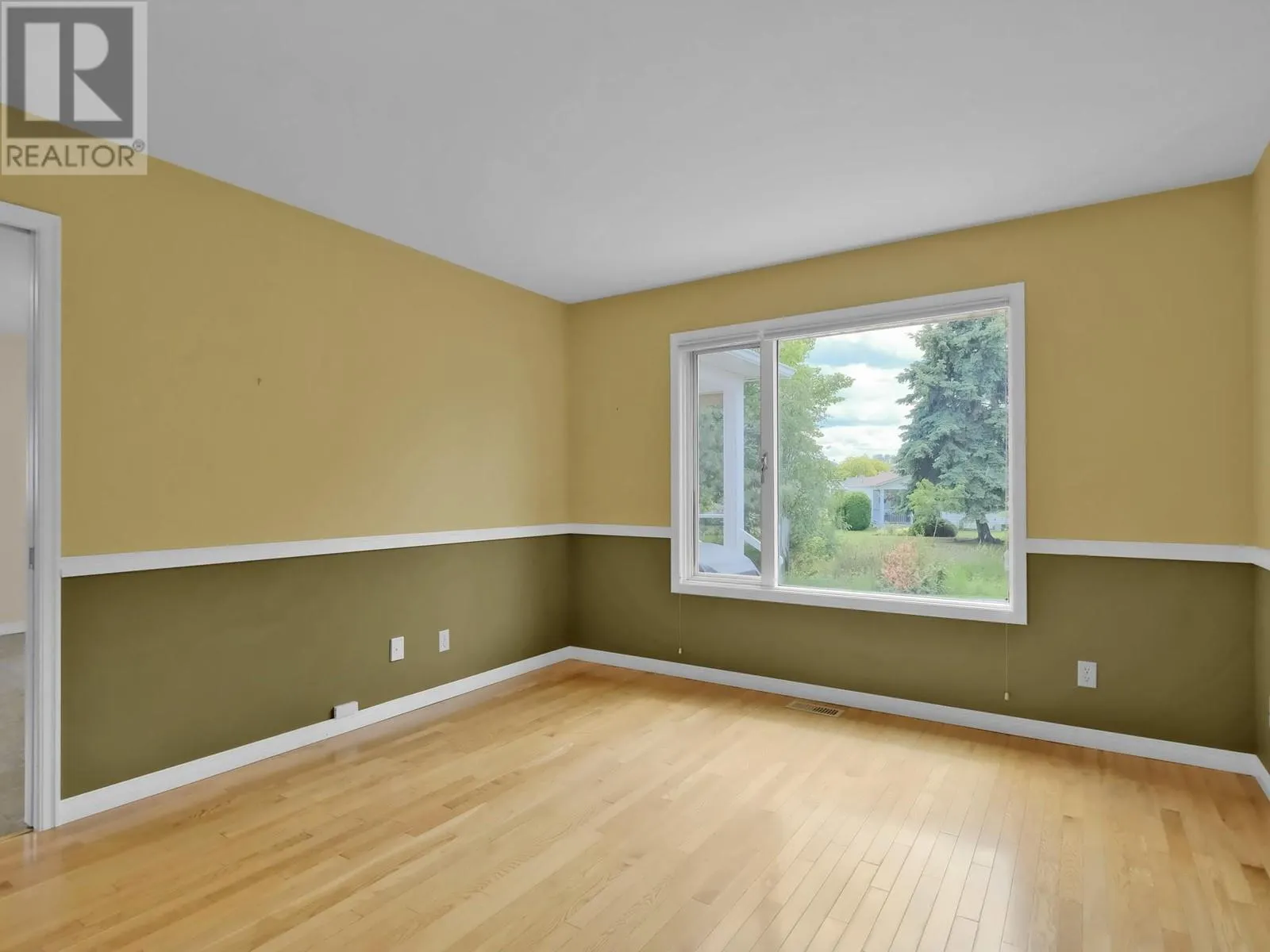 1260 Raymer Avenue Unit# 425