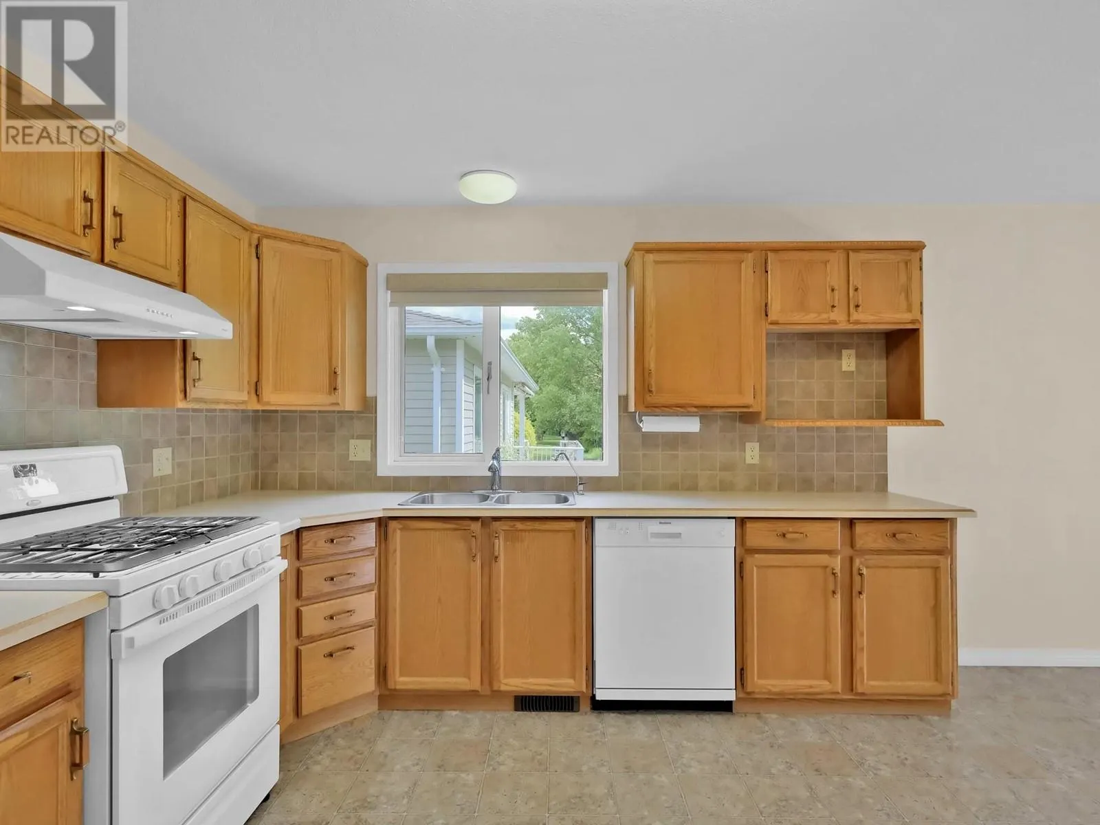 1260 Raymer Avenue Unit# 425