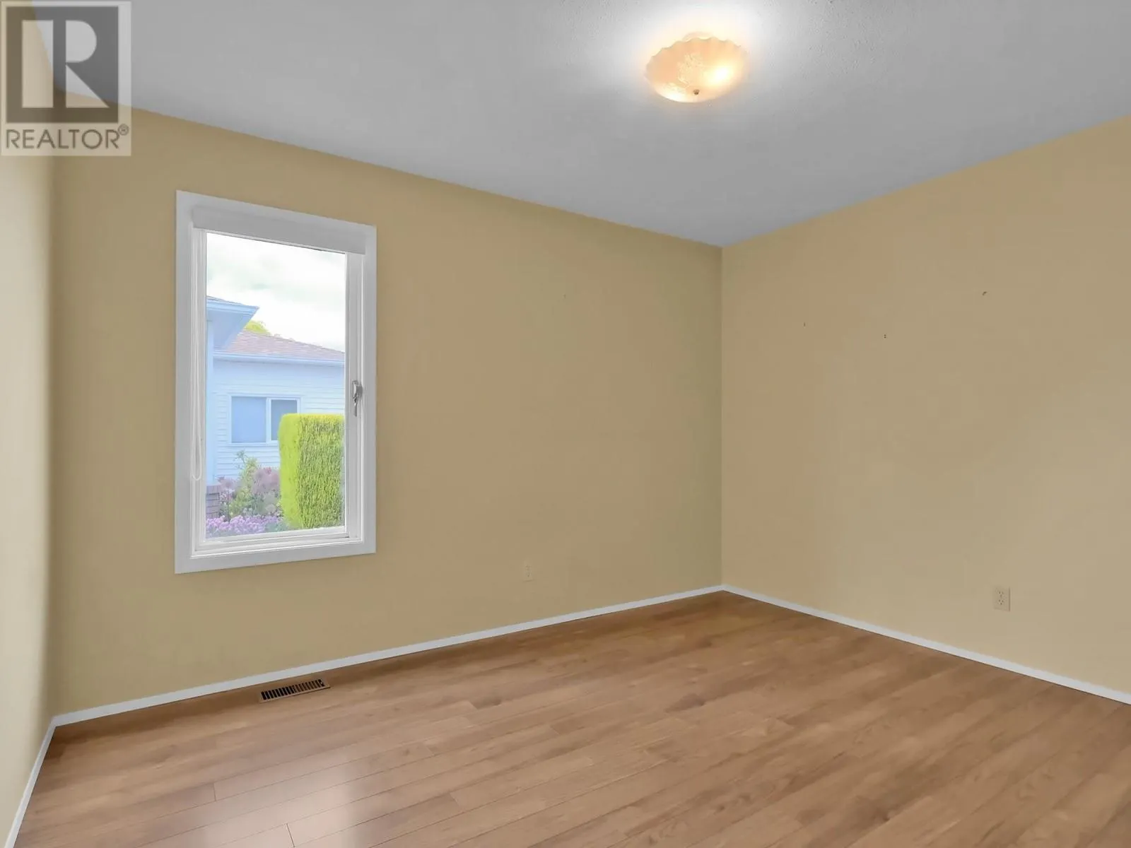 1260 Raymer Avenue Unit# 425