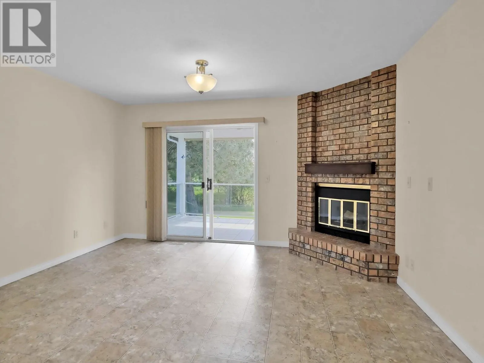 1260 Raymer Avenue Unit# 425