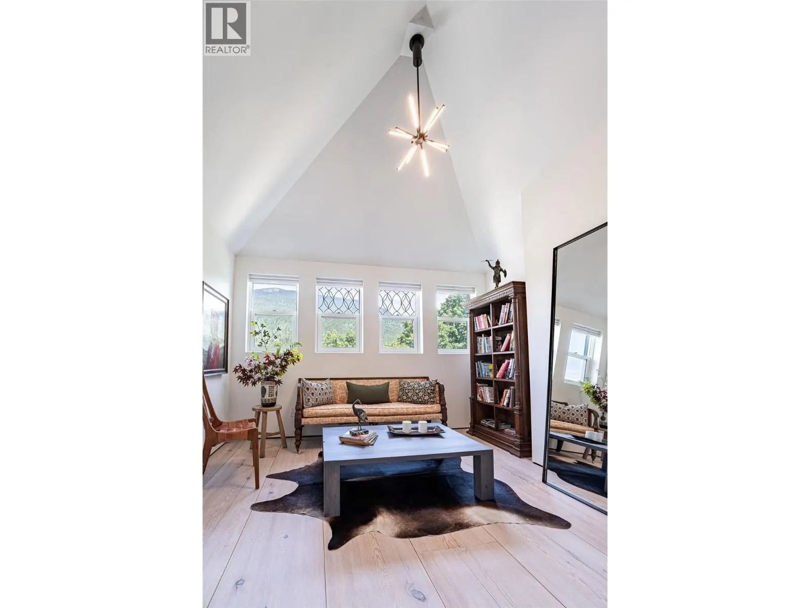 805 & 815 Mackenzie Avenue