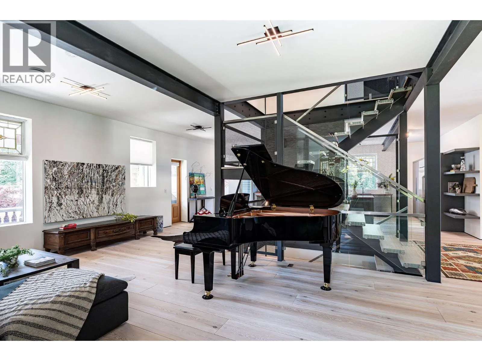 805 & 815 Mackenzie Avenue