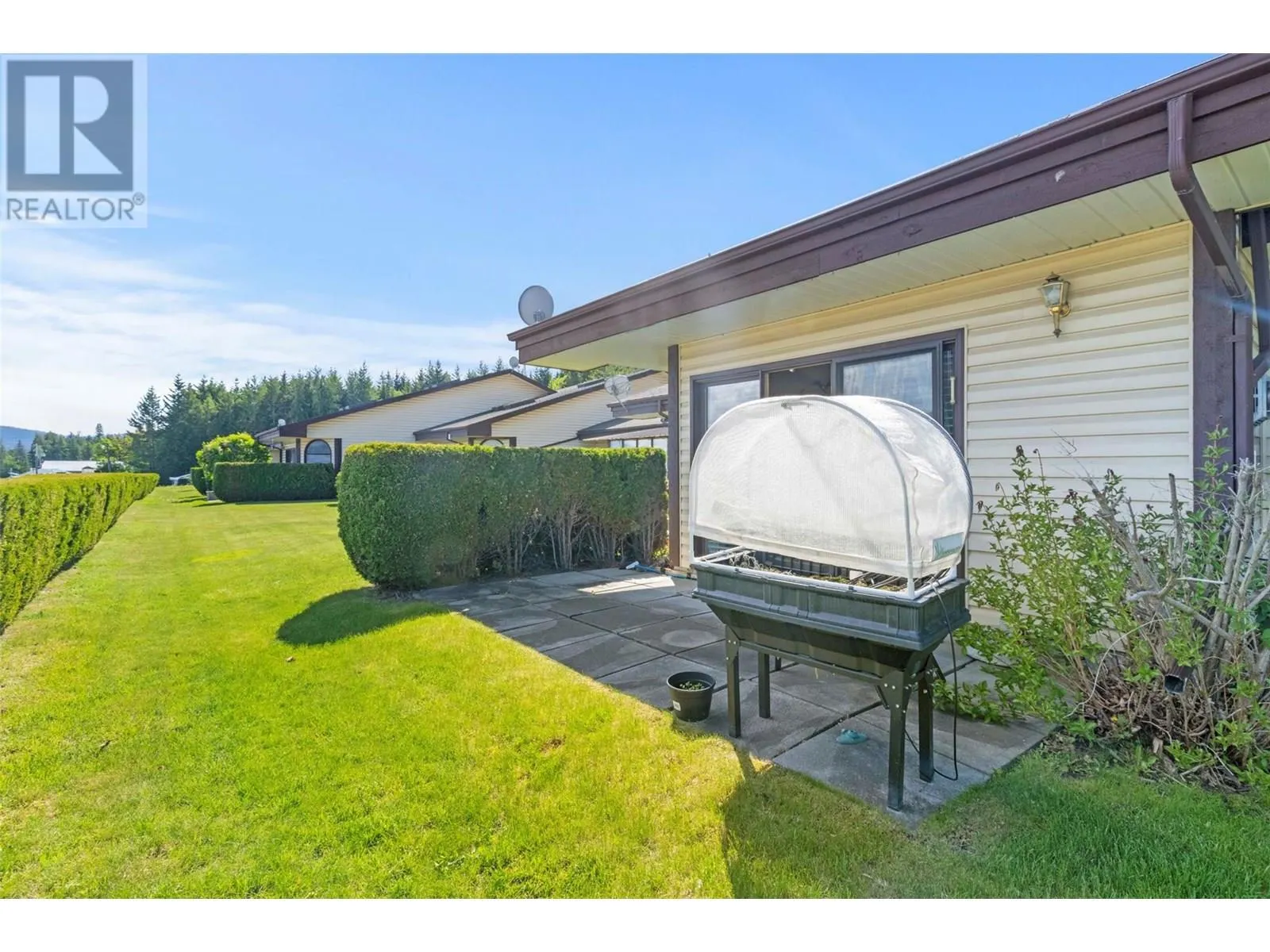 1215 Notch Hill Road Unit# 7