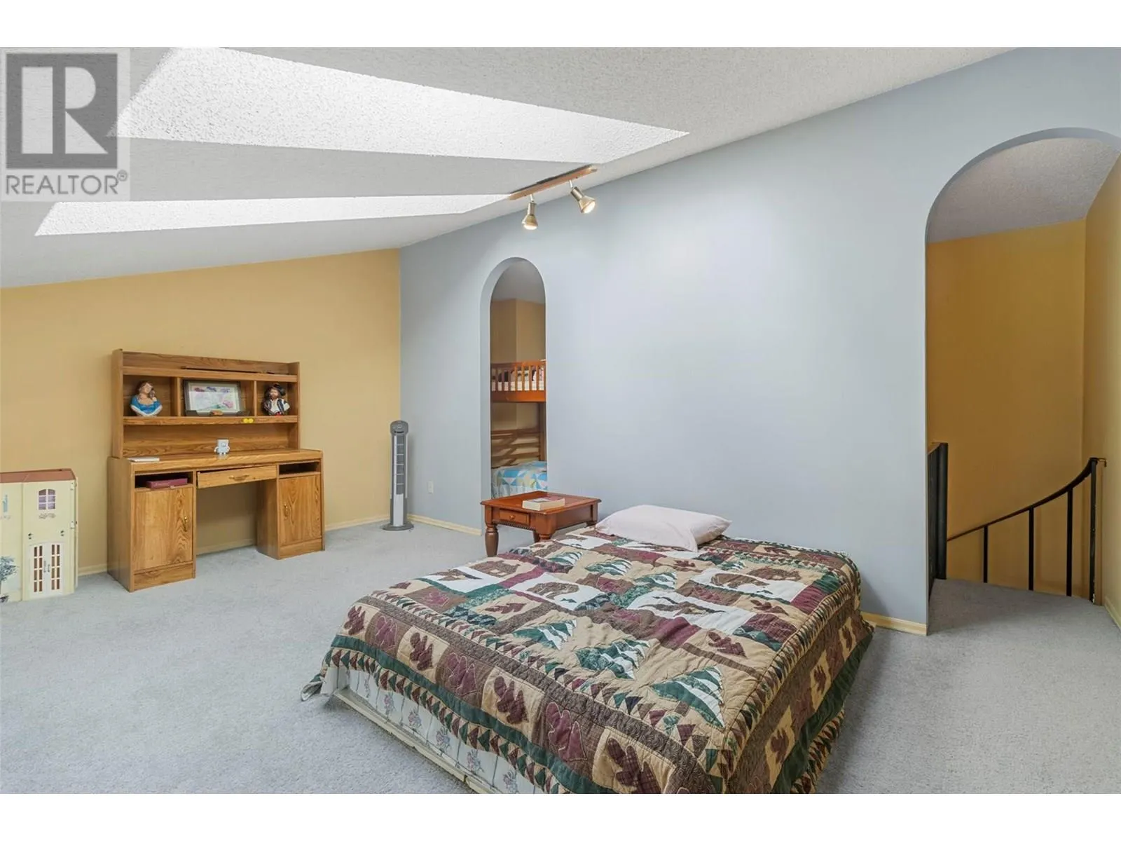 1215 Notch Hill Road Unit# 7