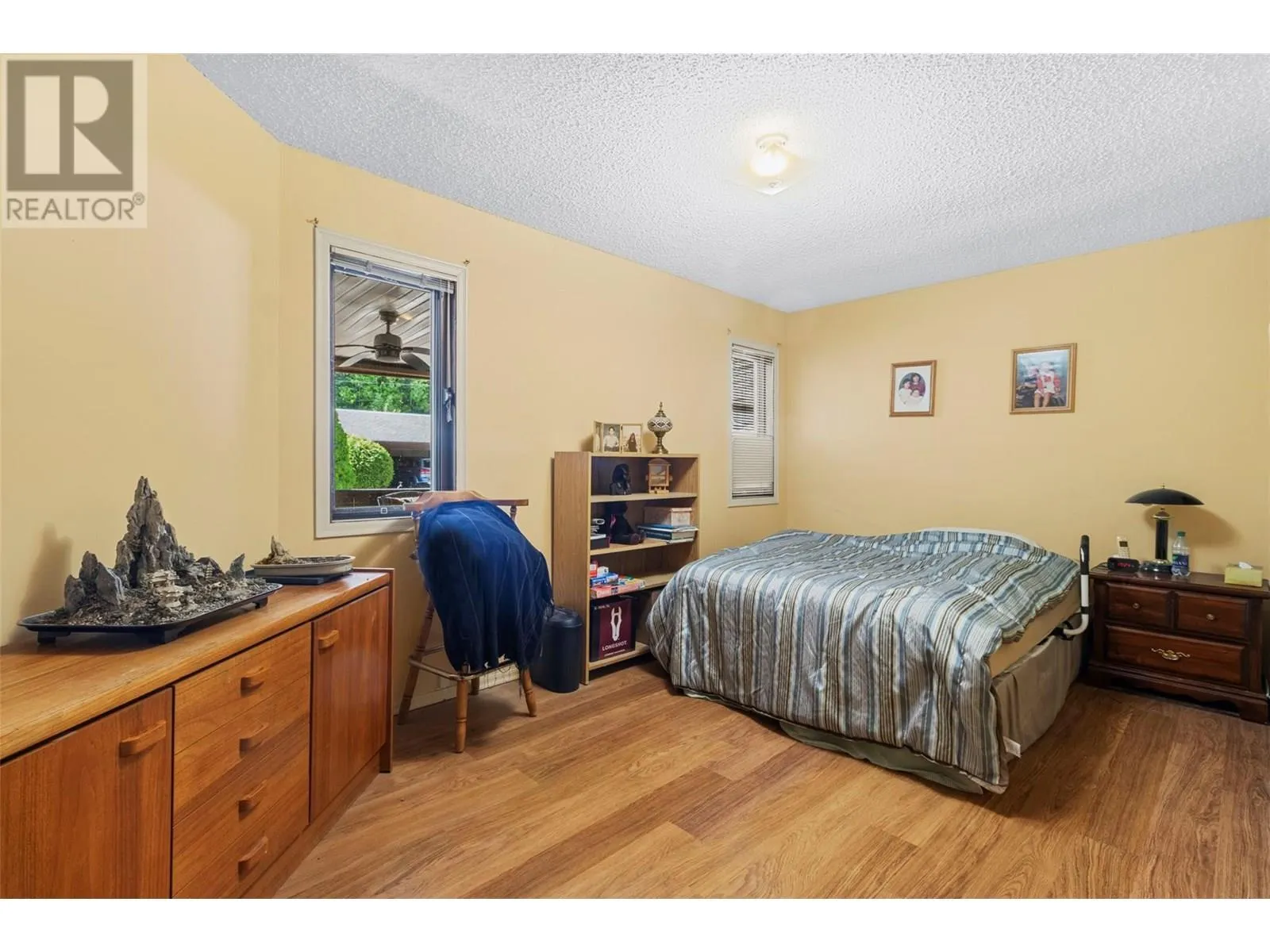 1215 Notch Hill Road Unit# 7